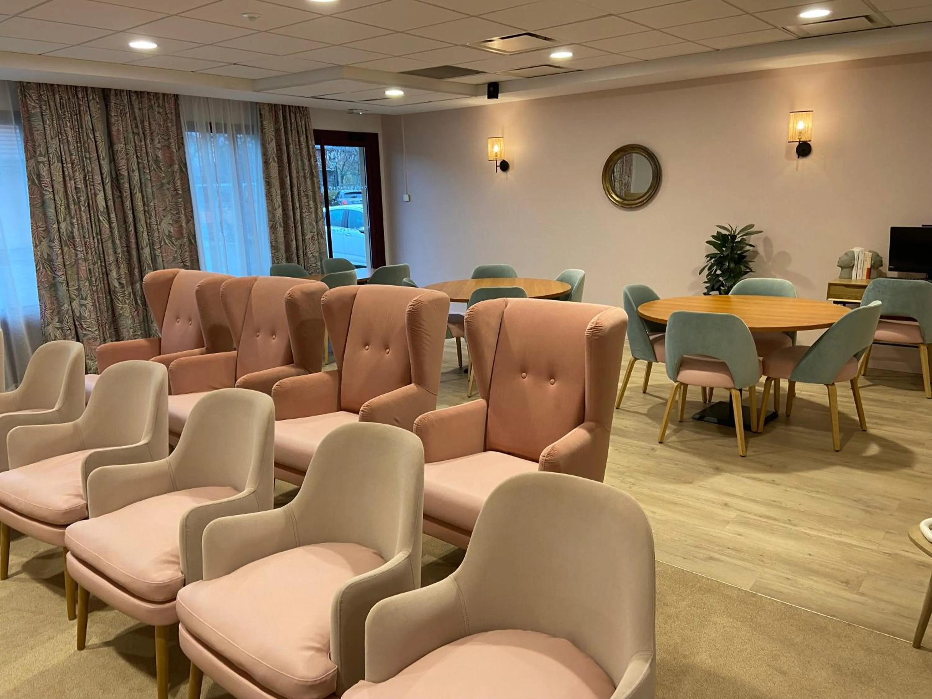 Communal lounge/ TV room in Domitys Le Parc Saint Germain