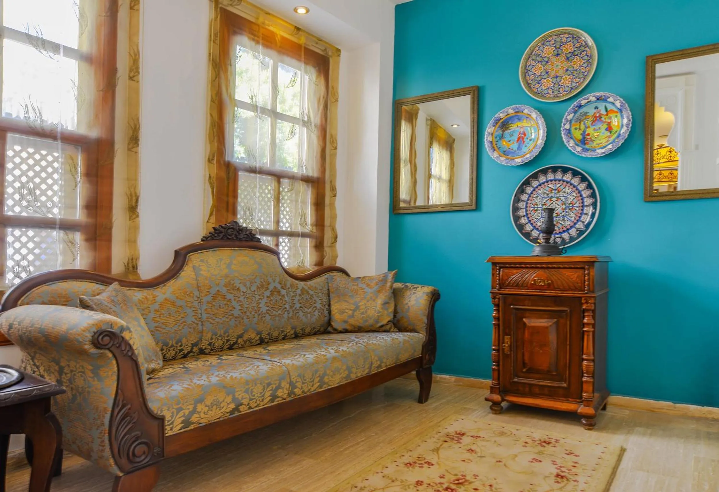 Lounge or bar in Argos Hotel