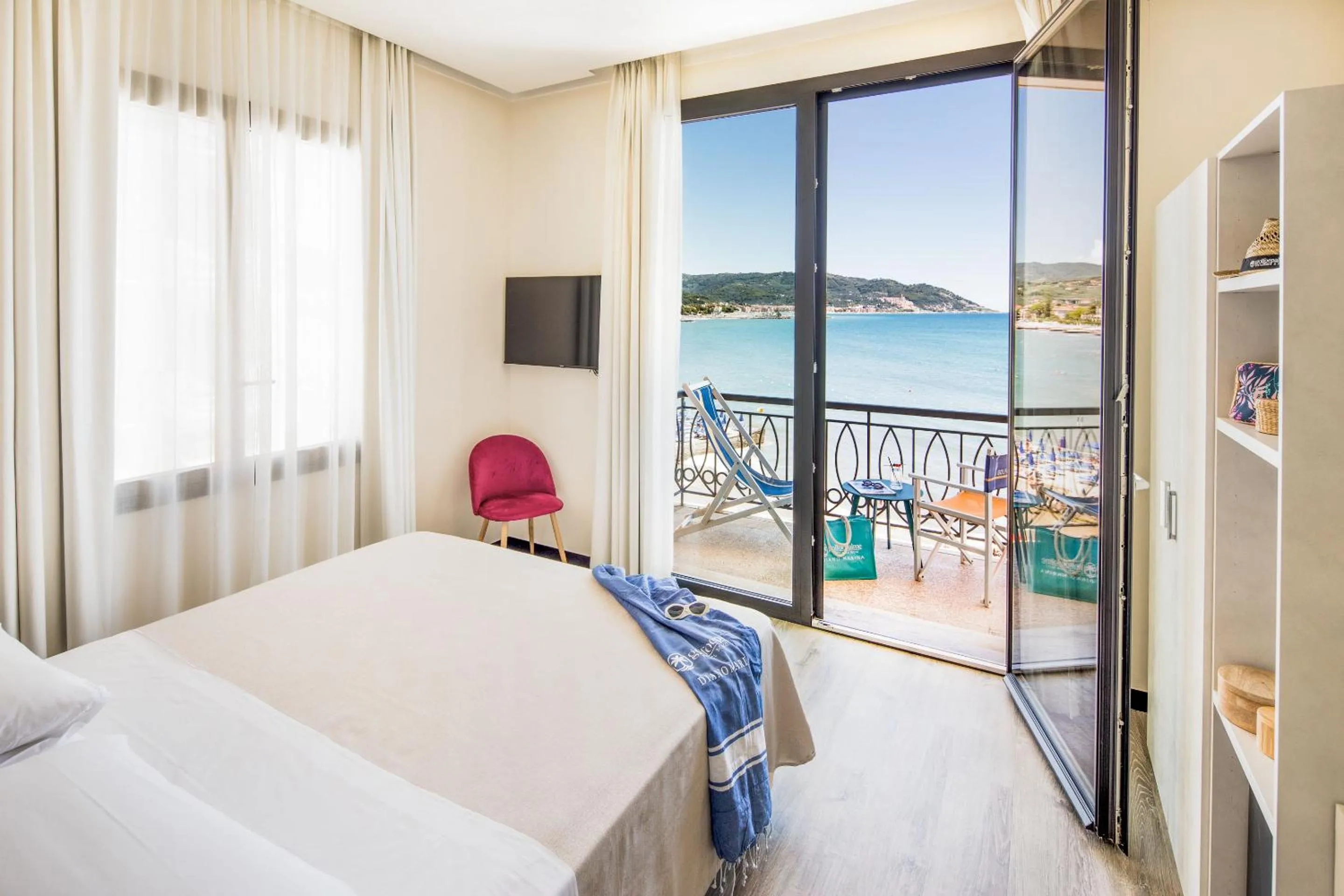 Bed in Hotel Golfo e Palme