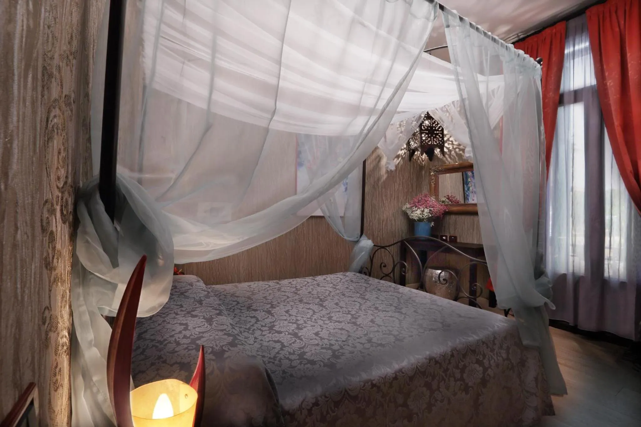 Bed in Hotel Atlanta Augustus