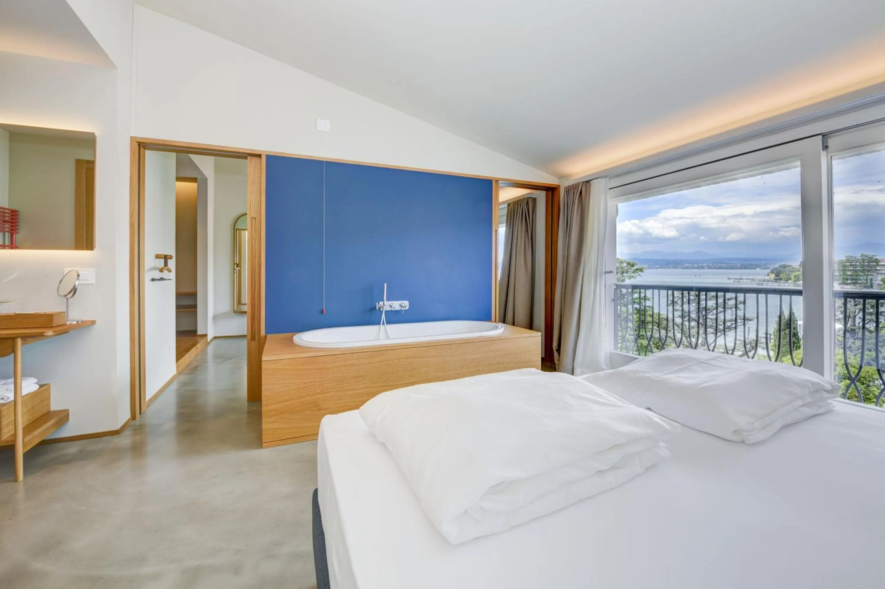 View (from property/room), Bed in Hotel Flaminia