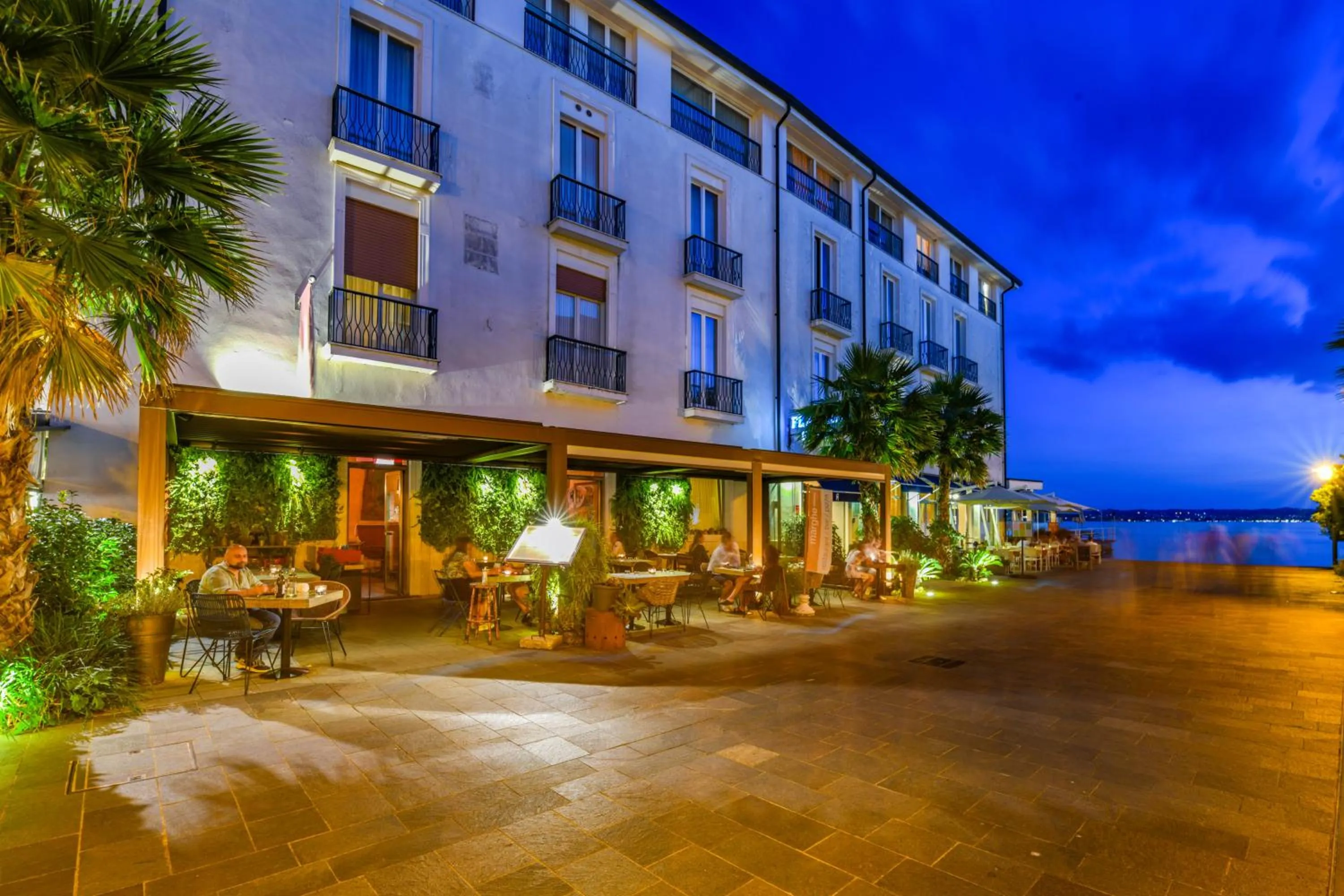 Restaurant/places to eat in Hotel Flaminia