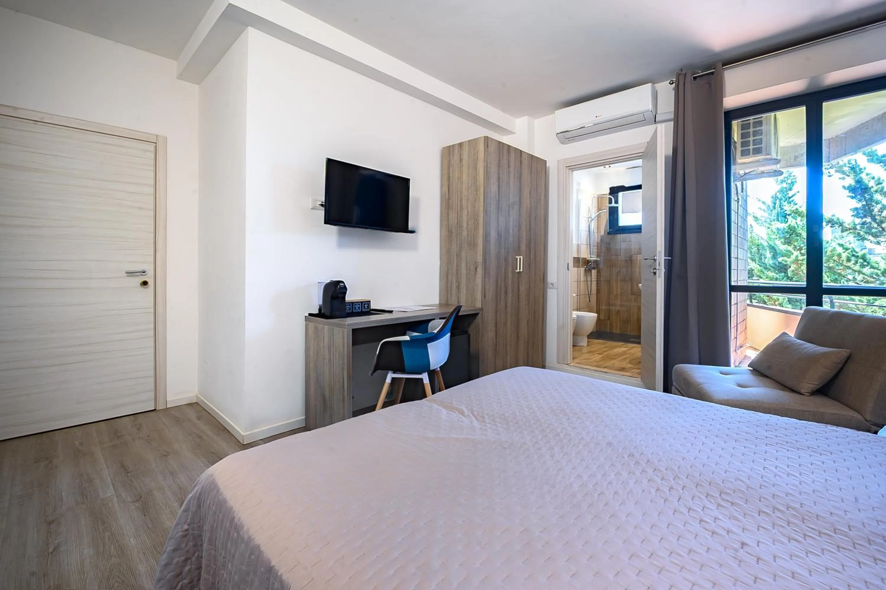 Bed in Hotel Anna Siena Nord