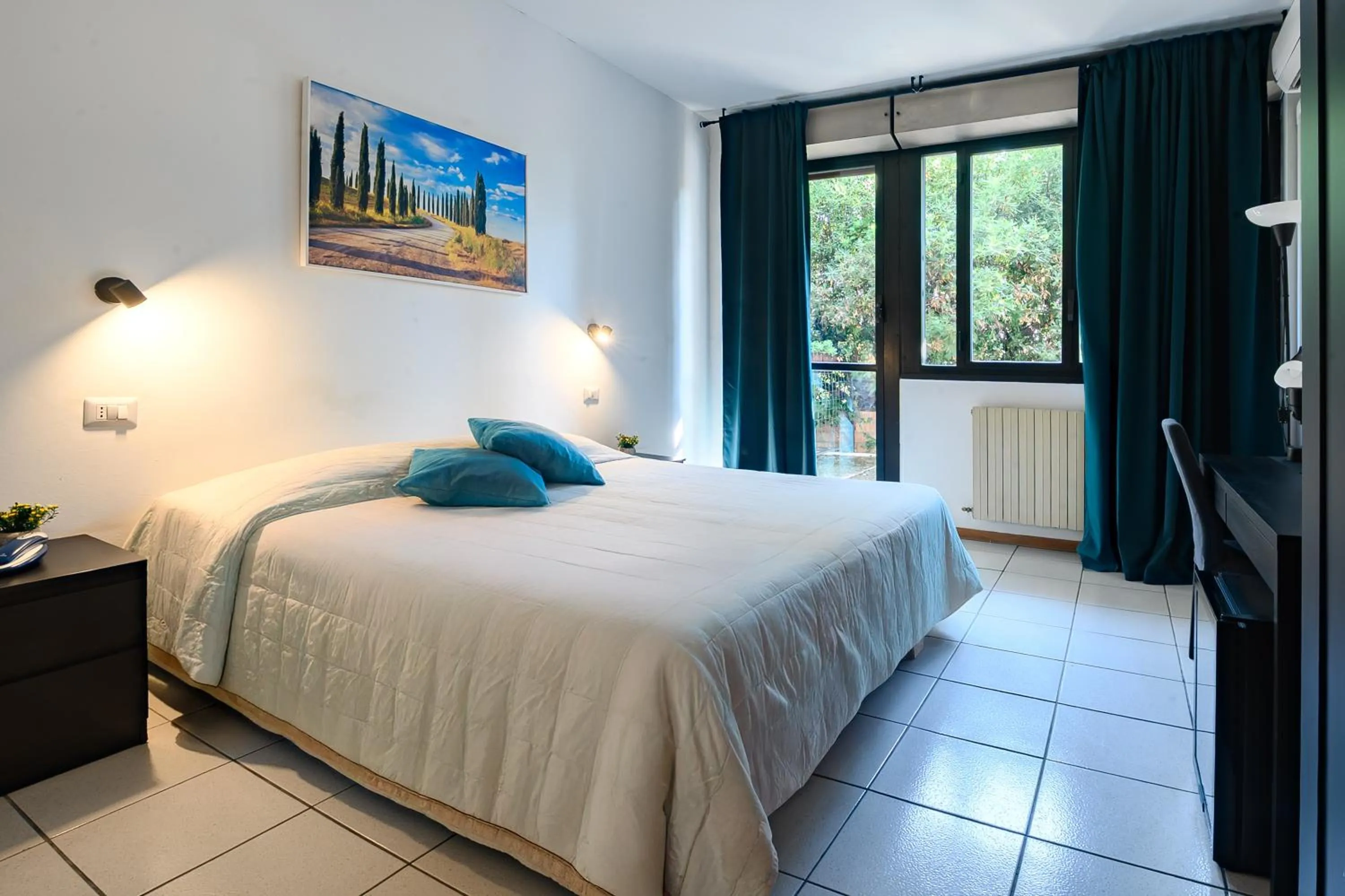 Bed in Hotel Anna Siena Nord