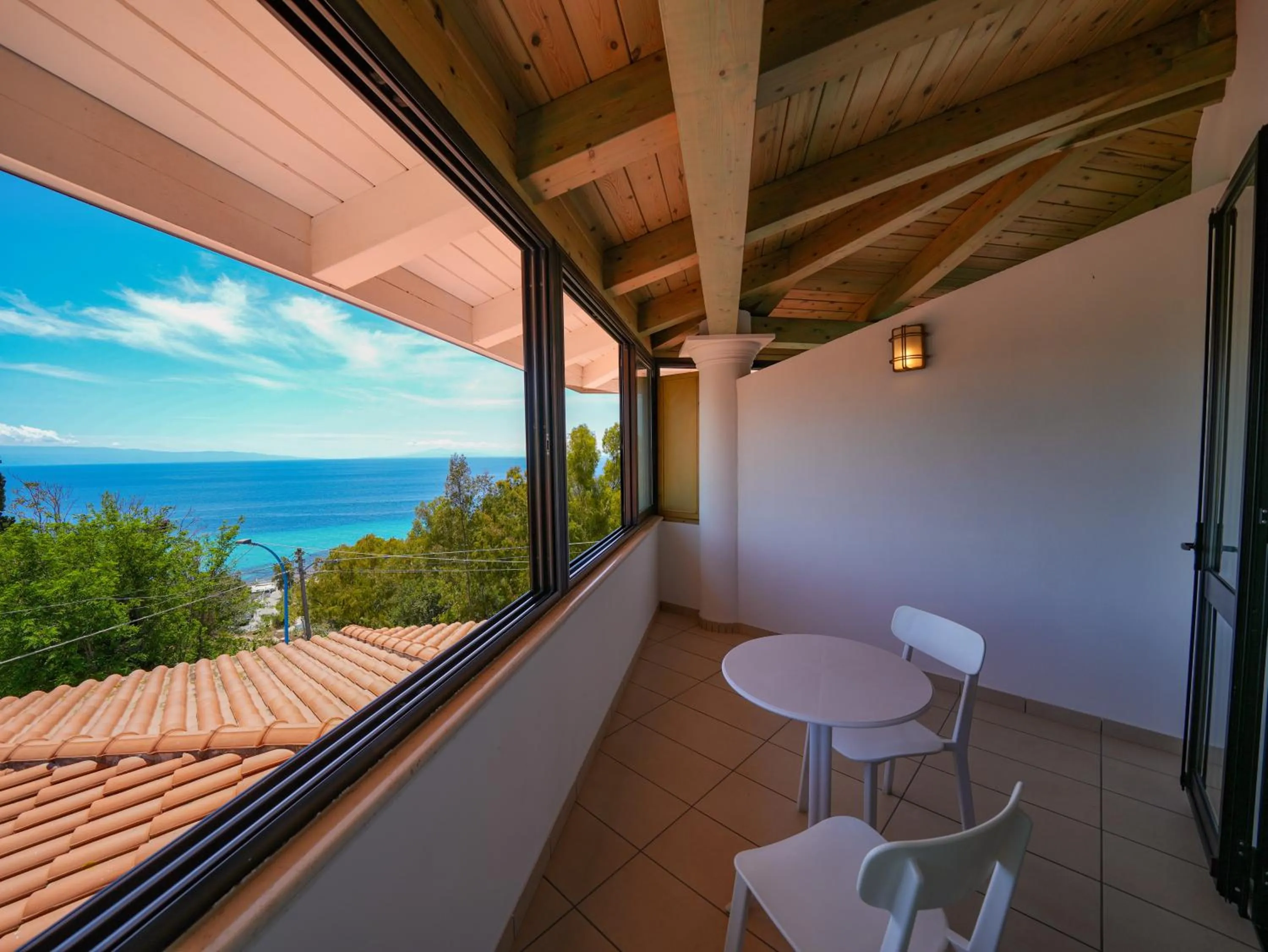 Balcony/Terrace in Hotel MARINELLA parking wi-fi spiaggia attrezzata