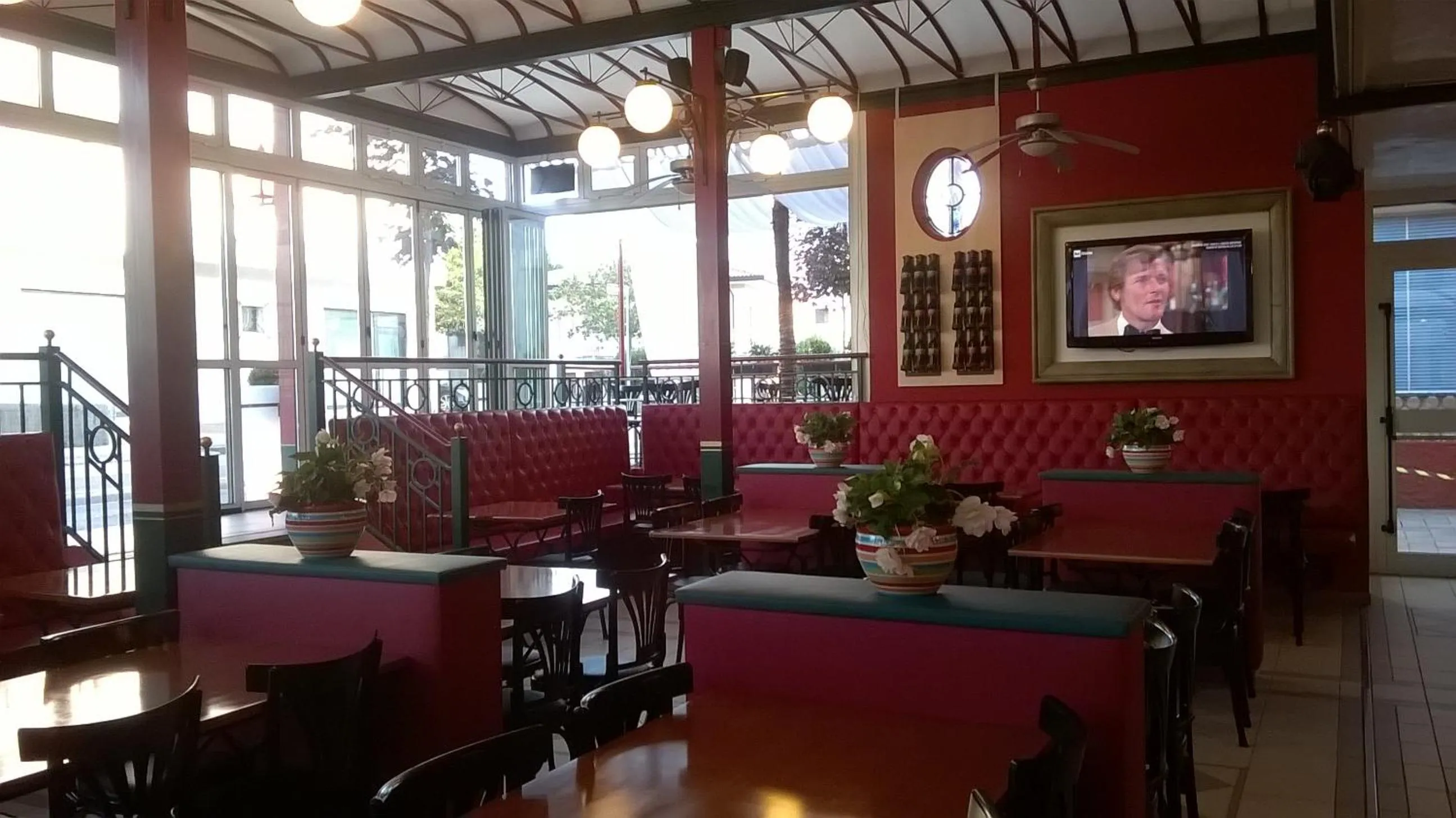 Lounge or bar in Villa Romana