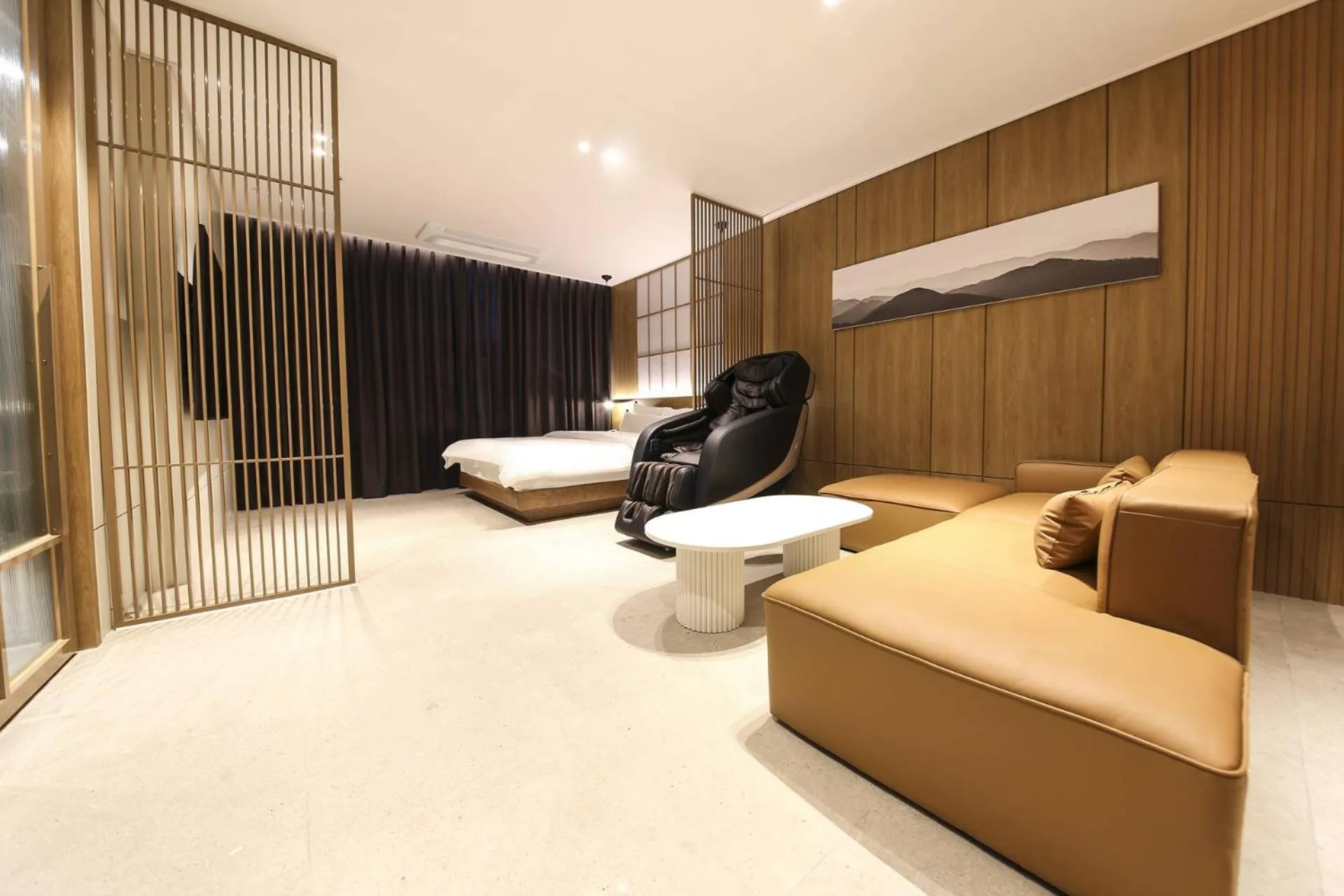 Bed in Wonju Central Hotel