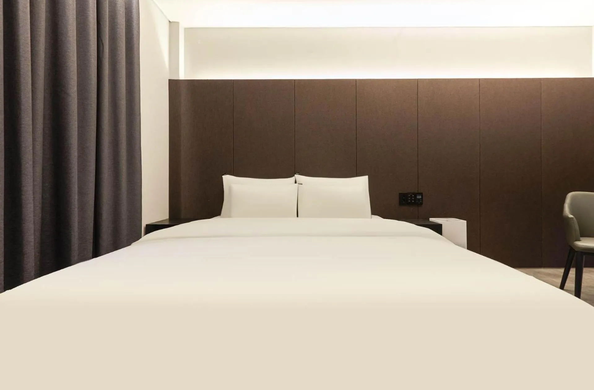 Bed in Wonju Central Hotel