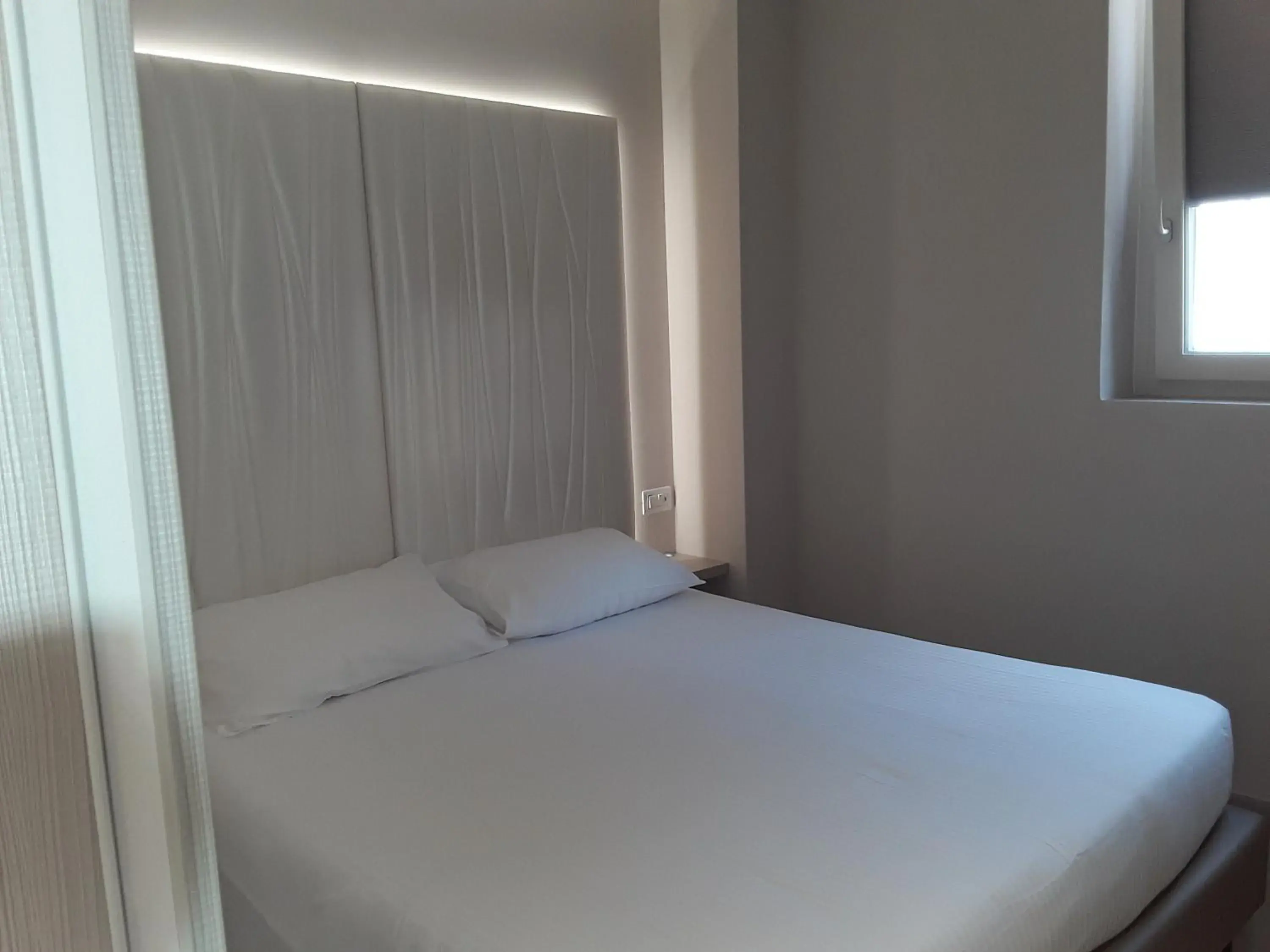 Standard Double Room in Hotel Danieli La Castellana lago di Garda Standard Double Room in Hotel Danieli La Castellana lago di Garda