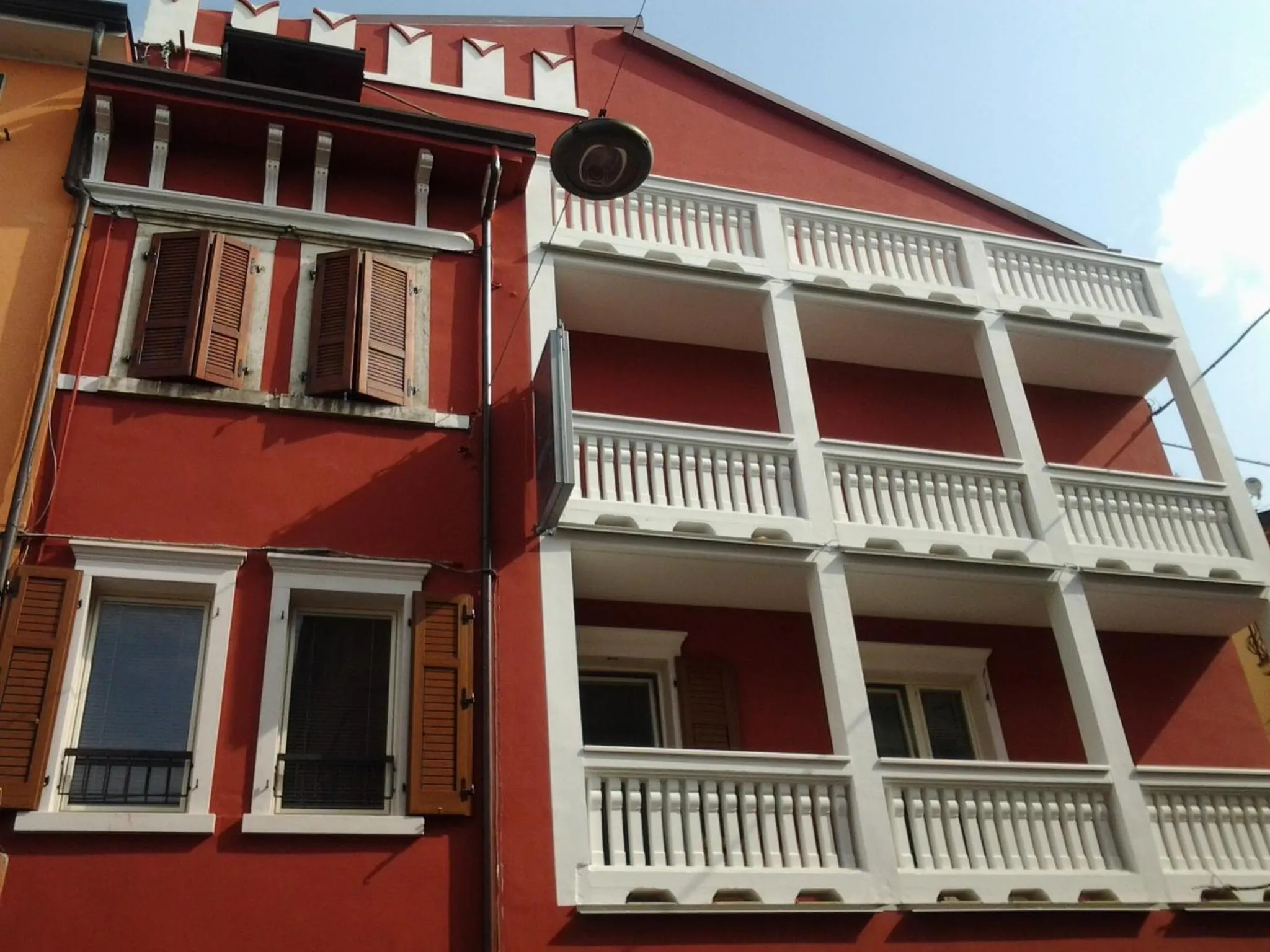 Property building in Hotel Danieli La Castellana lago di Garda