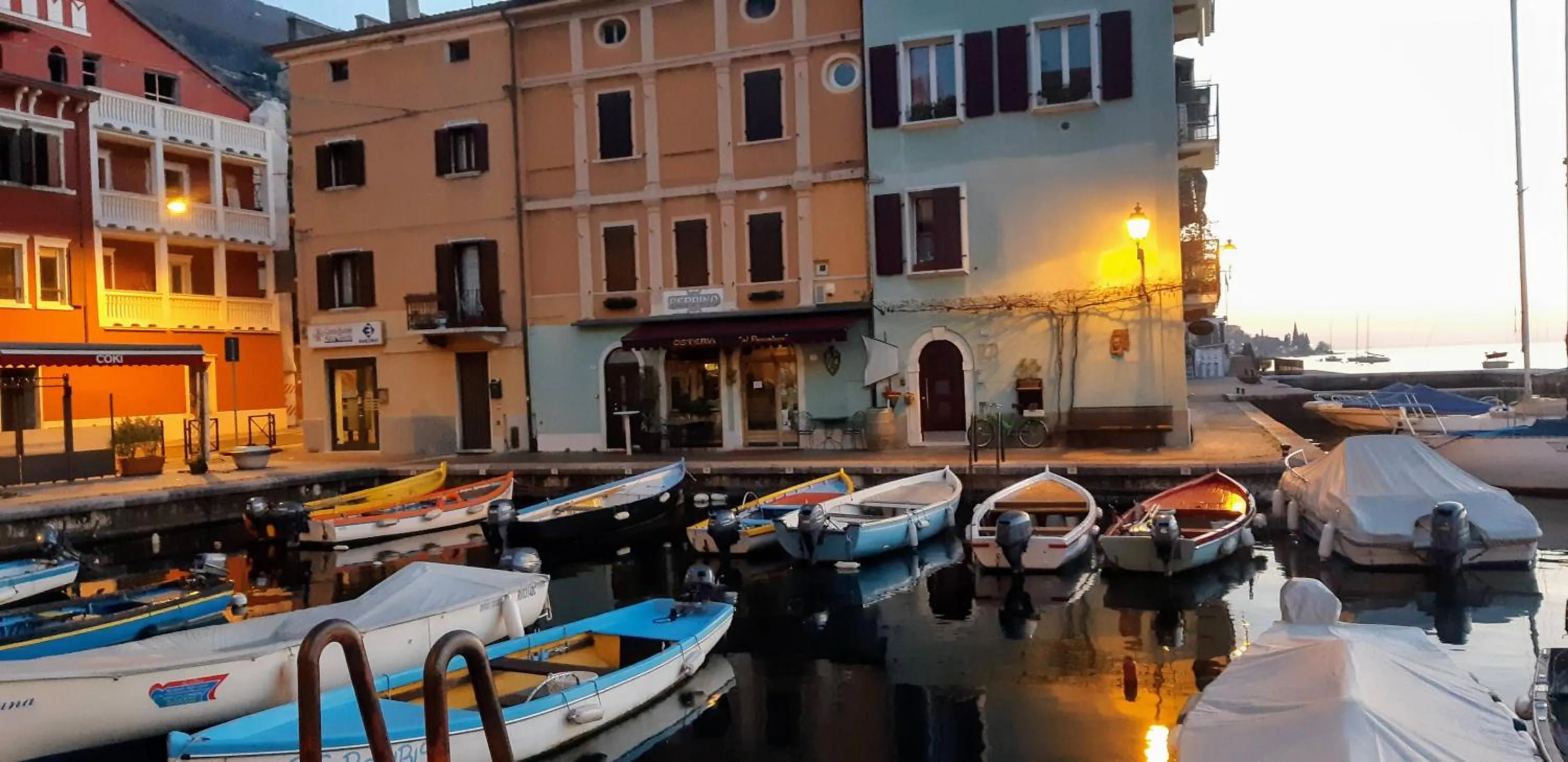 Property building in Hotel Danieli La Castellana lago di Garda