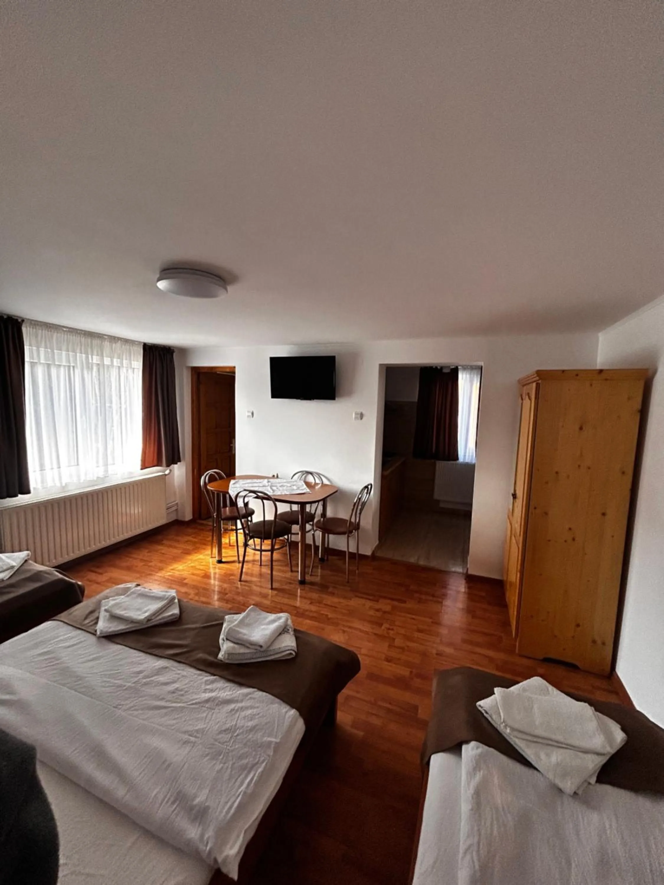 Bed in PENSIUNEA KELEMEN