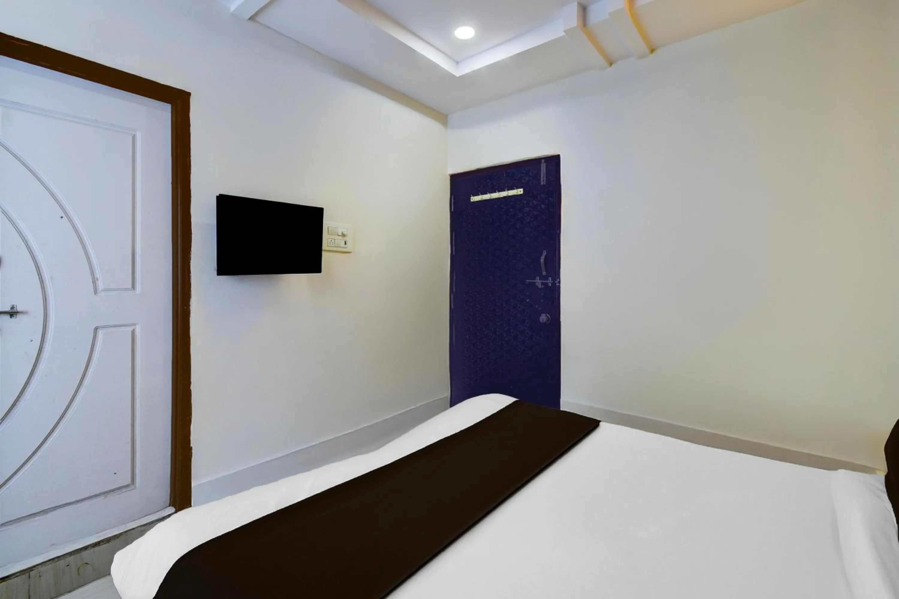 Bedroom, Bed in Super Collection O Gachibowli