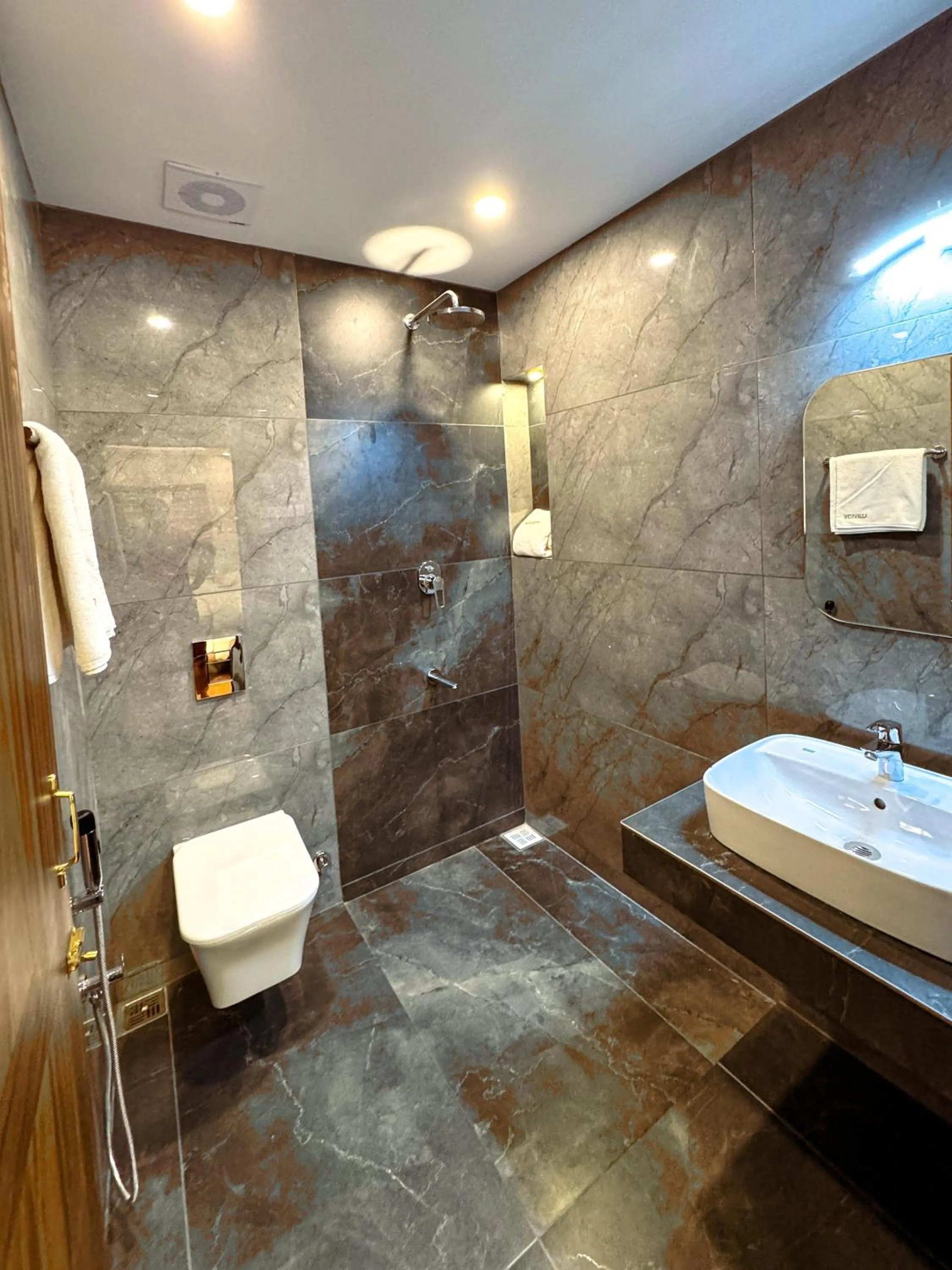 Bathroom in Srishty Garden Resorts