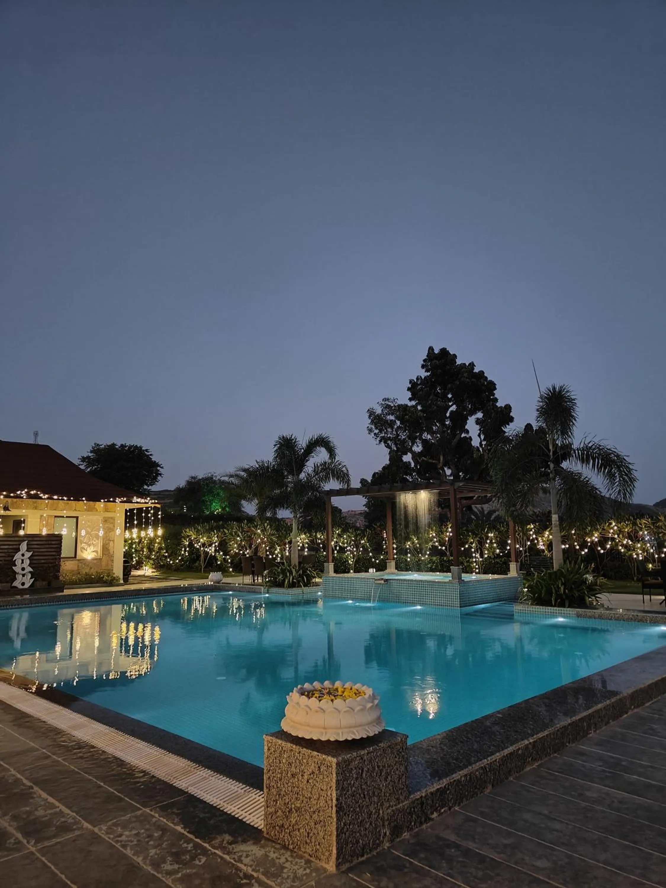 Swimming pool in Sarasiruham Resort - Private Pool Villa in Udaipur