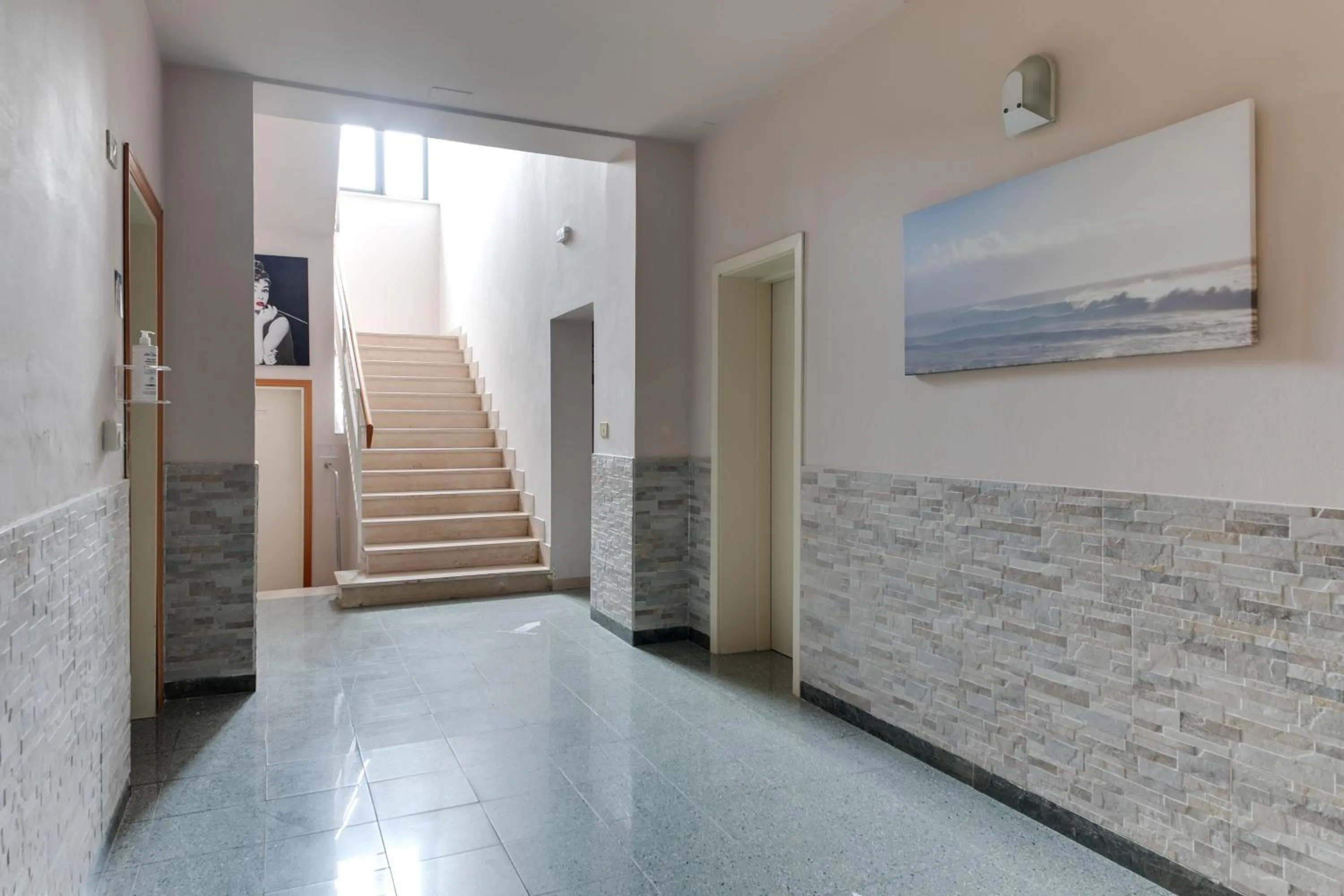 Restaurant/places to eat in Hotel Villa Merope