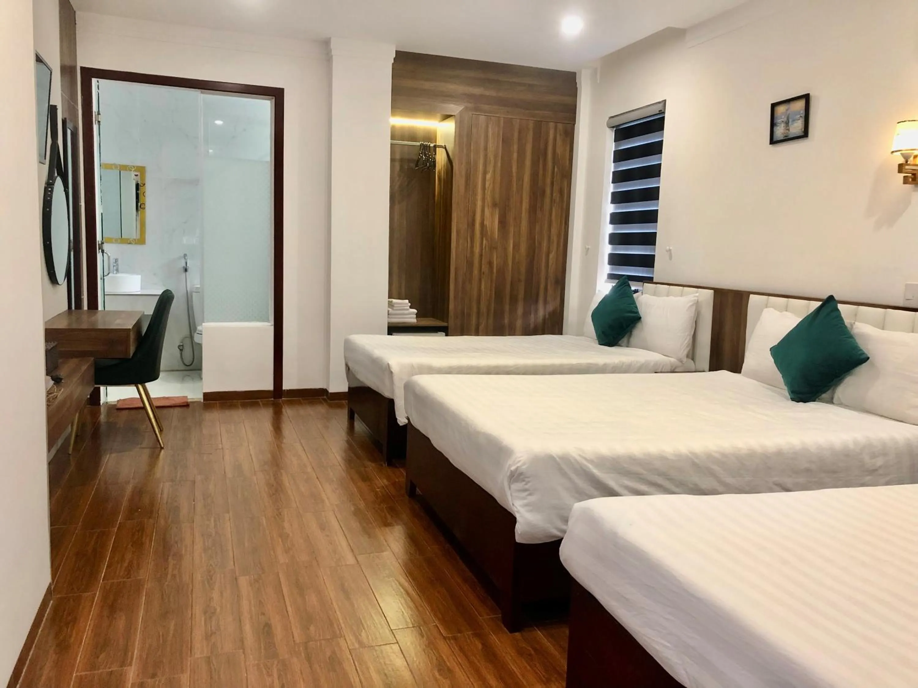 Bedroom, Bed in Le Centre Pleiku Hotel