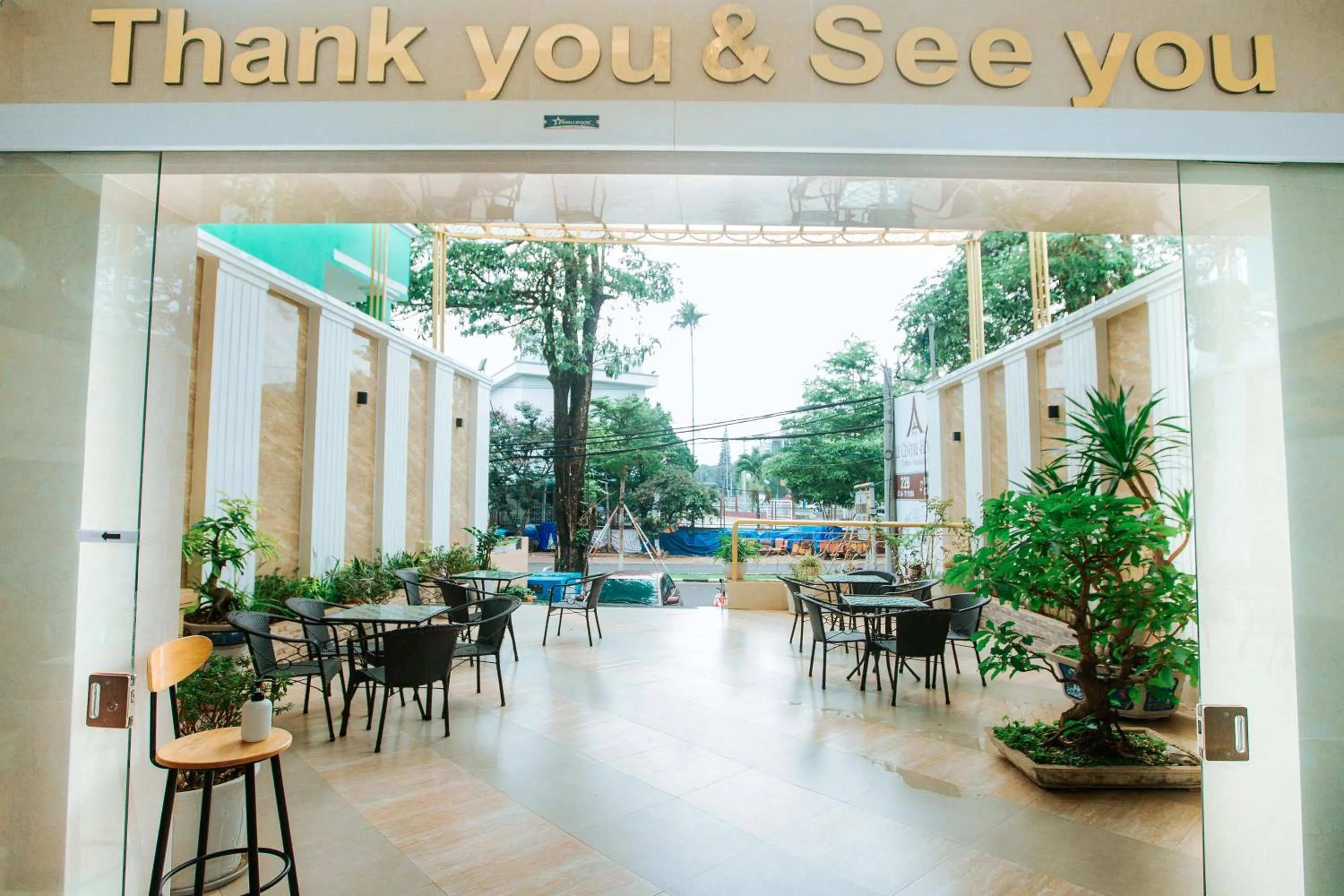 Garden in Le Centre Pleiku Hotel