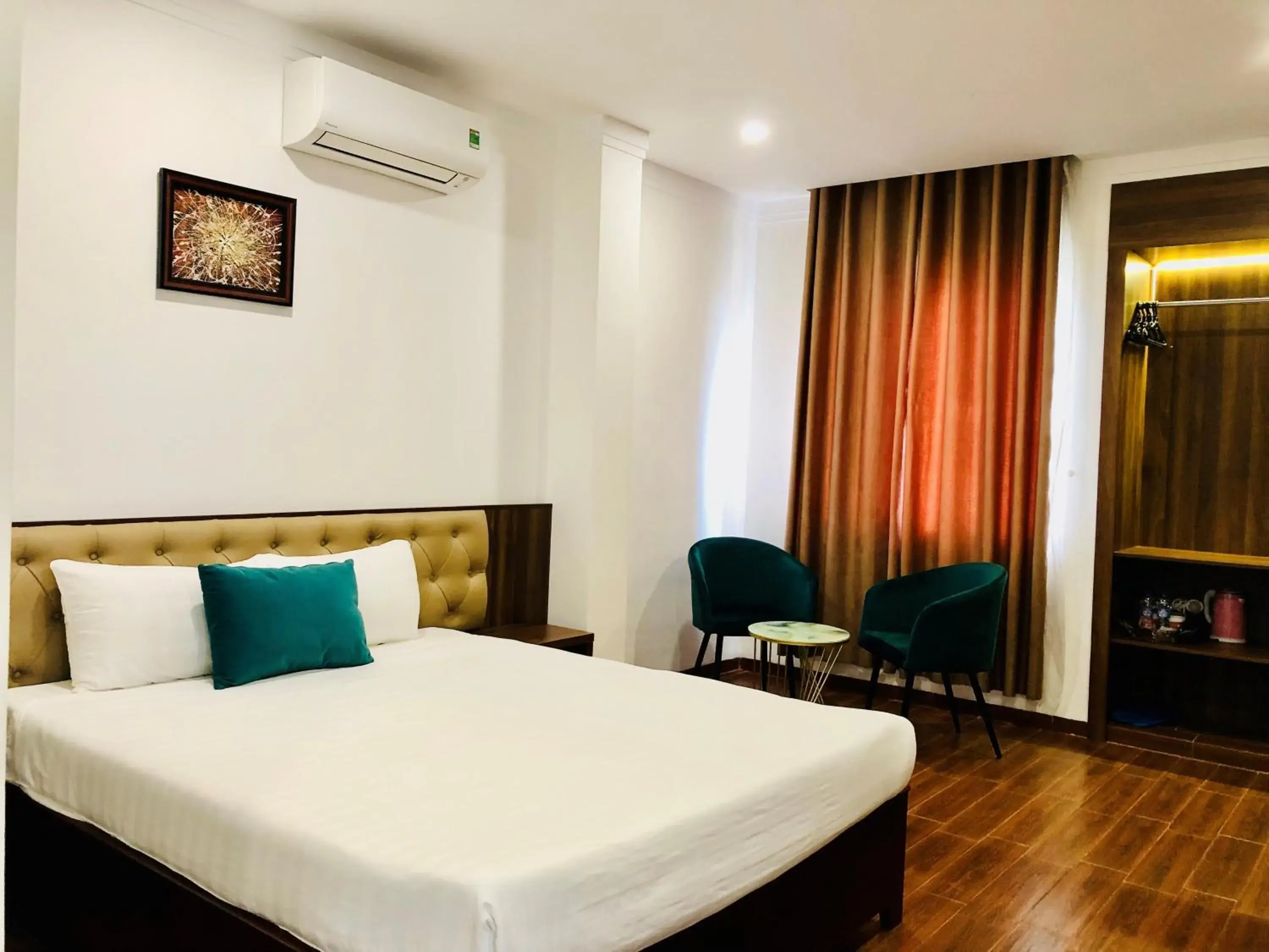 Deluxe Room in Le Centre Pleiku Hotel Deluxe Room in Le Centre Pleiku Hotel