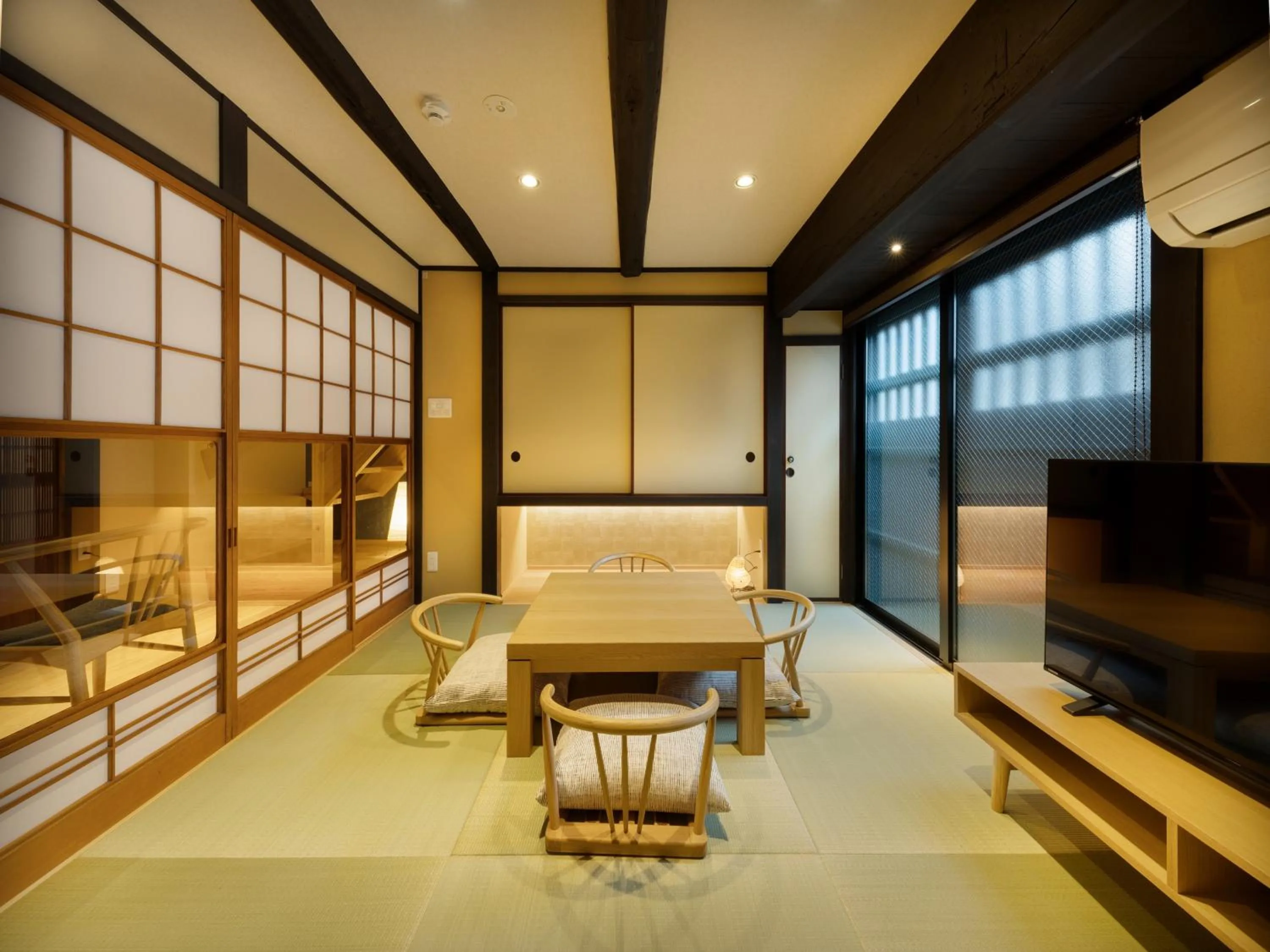 Living room in Tsumugi GionShirakawa