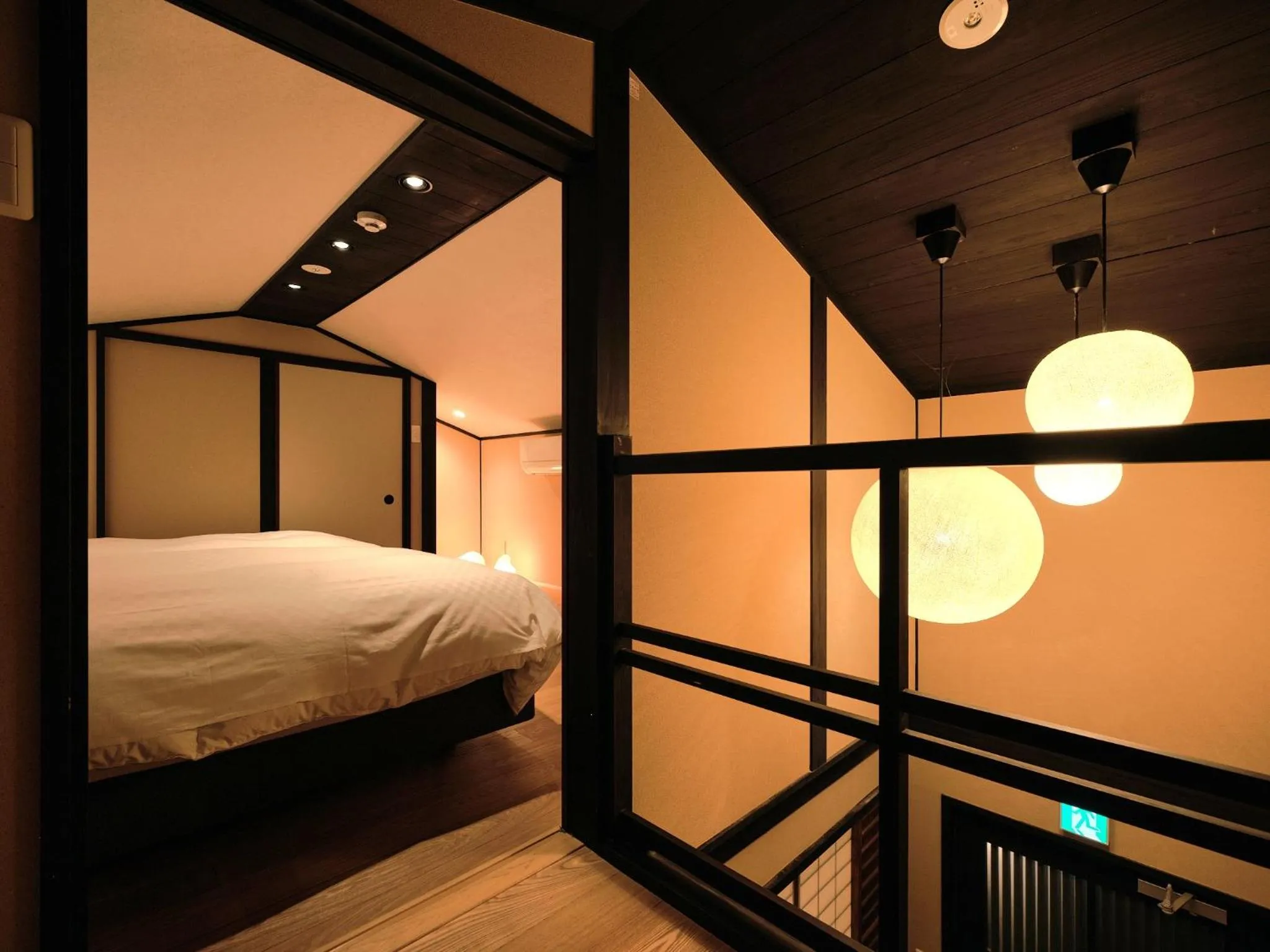 Bed in Tsumugi GionShirakawa