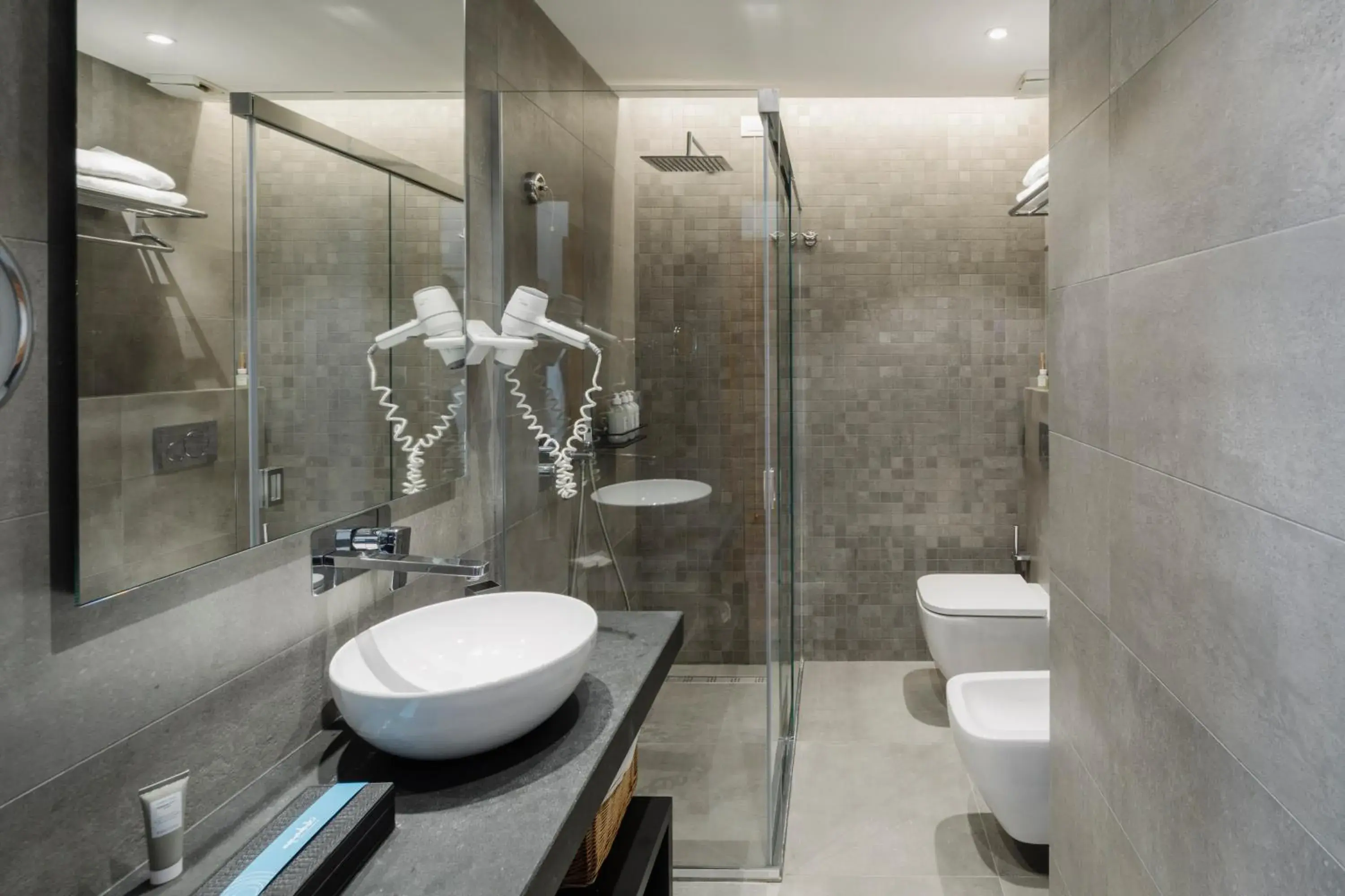 Double or Twin Room with Garden View in Hotel Aquadulci Double or Twin Room with Garden View in Hotel Aquadulci