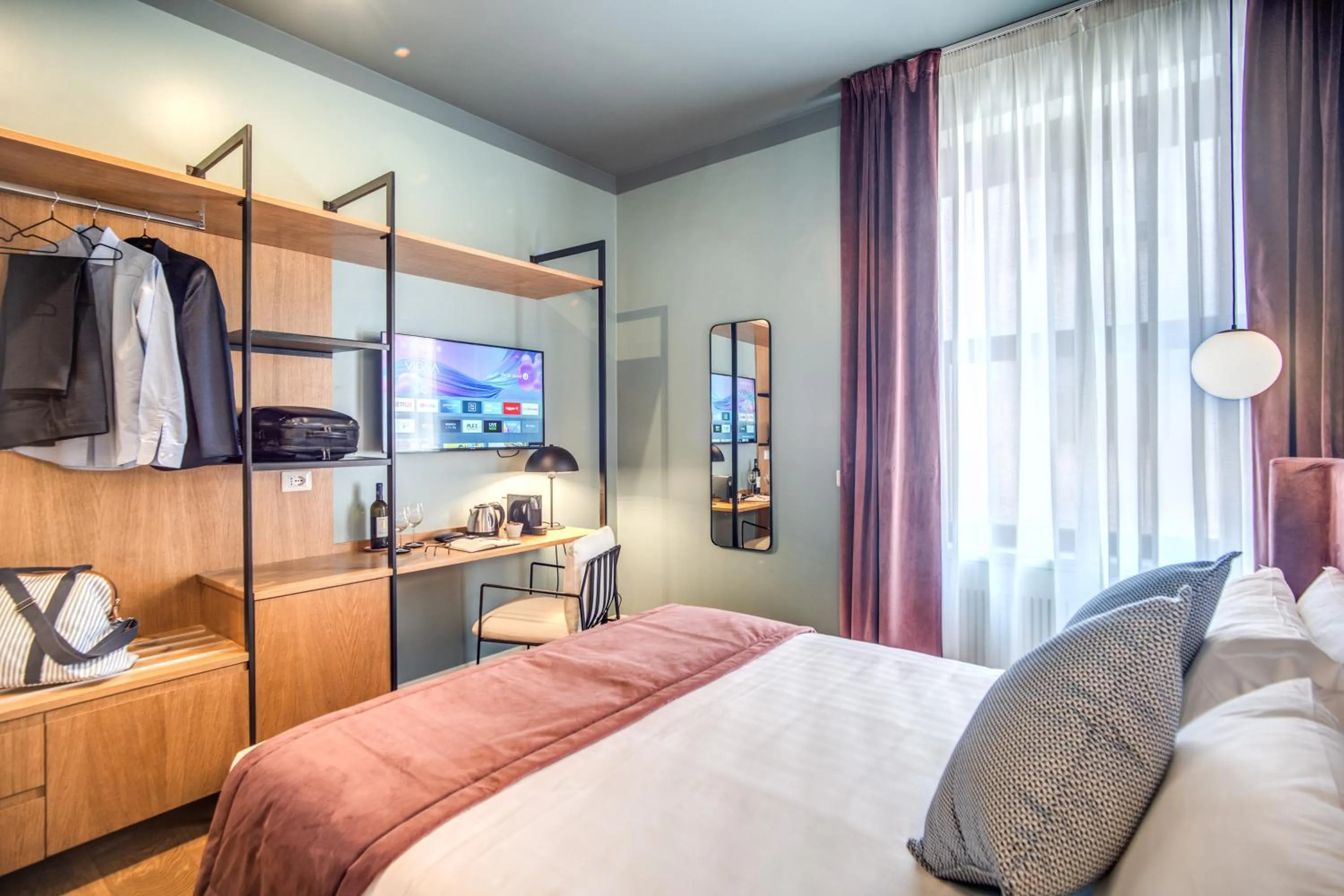 Photo of the whole room, Bed in Sheva Boutique Hotel