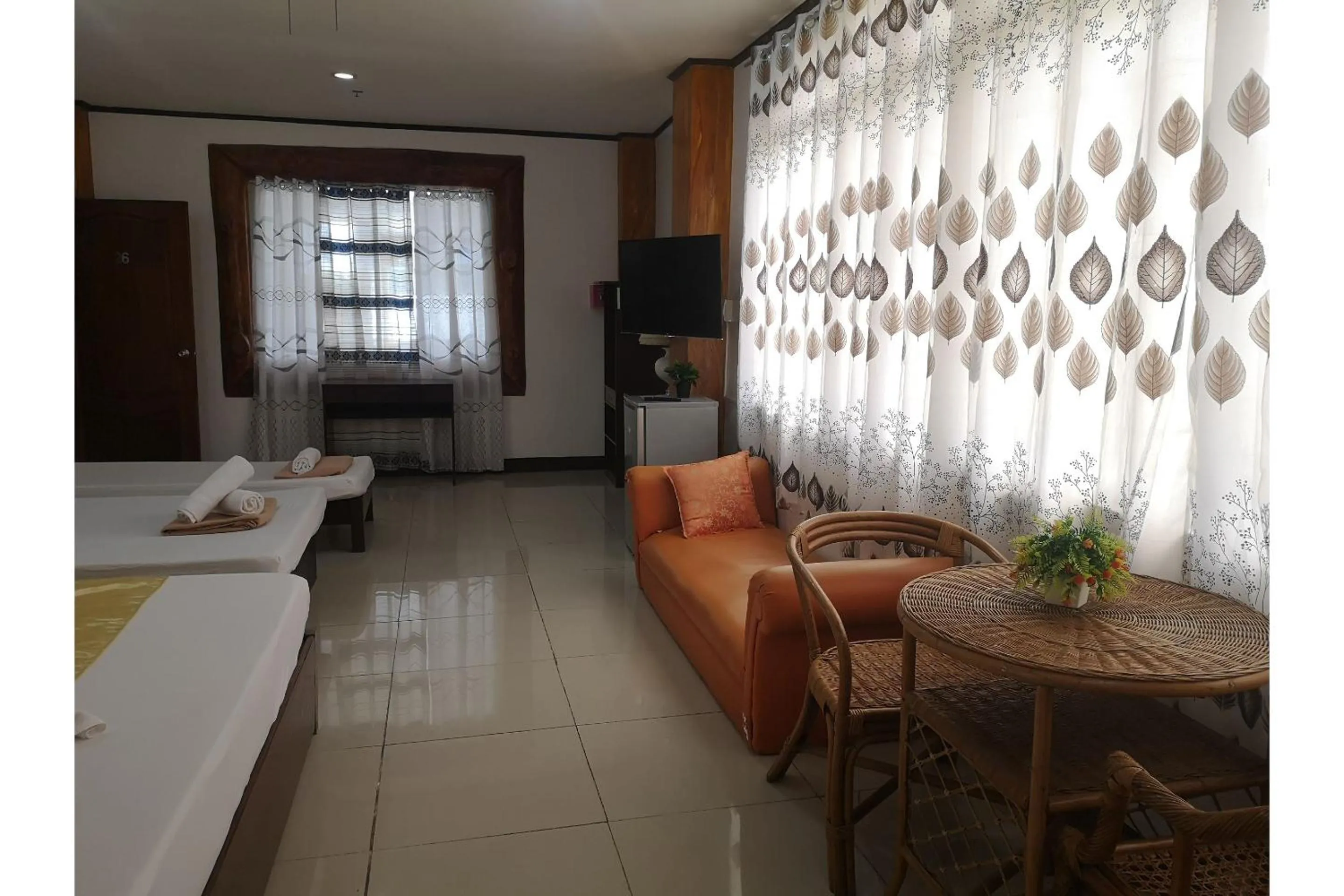 Bedroom in OYO 880 Flores De Musa Inn