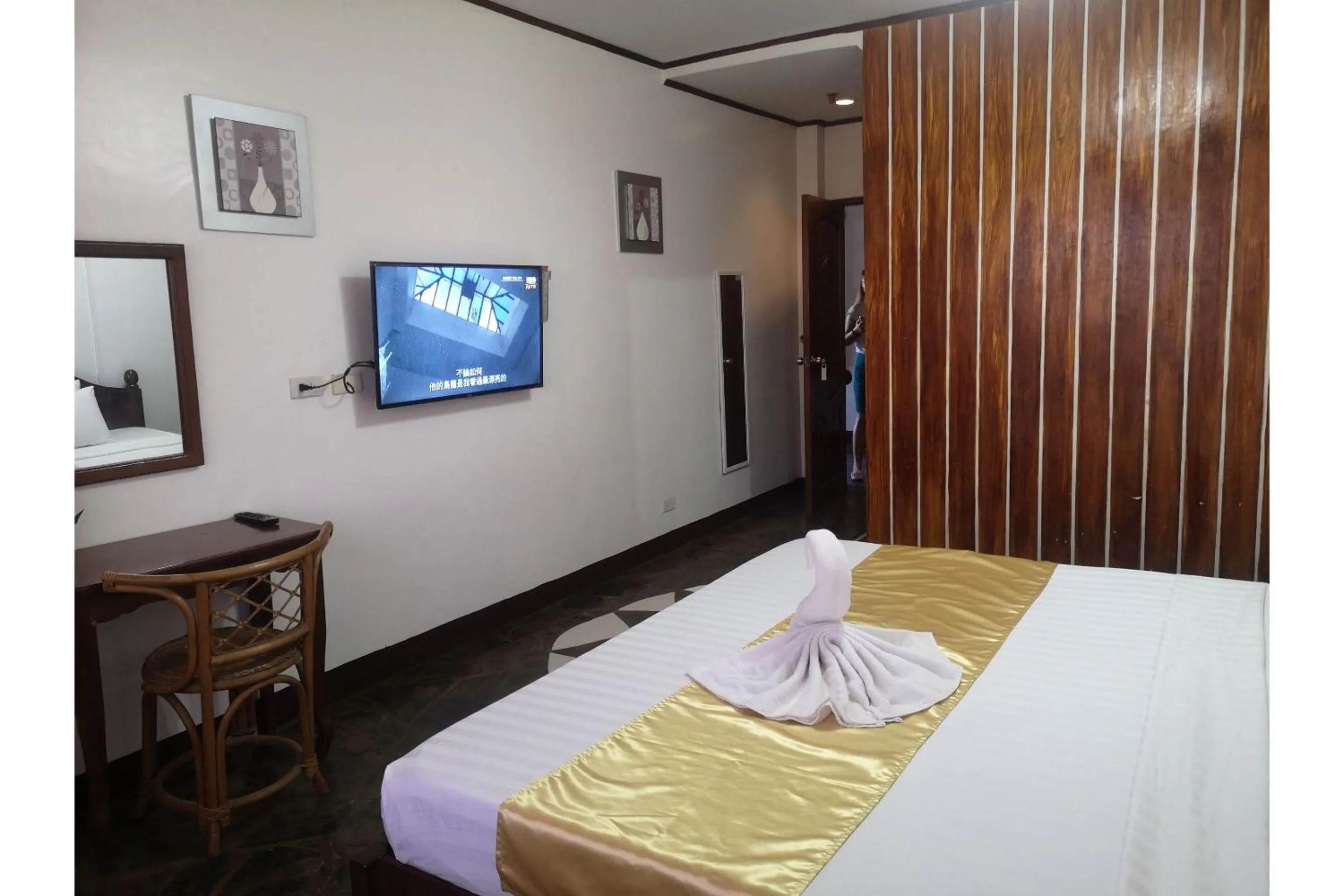 Bedroom in OYO 880 Flores De Musa Inn