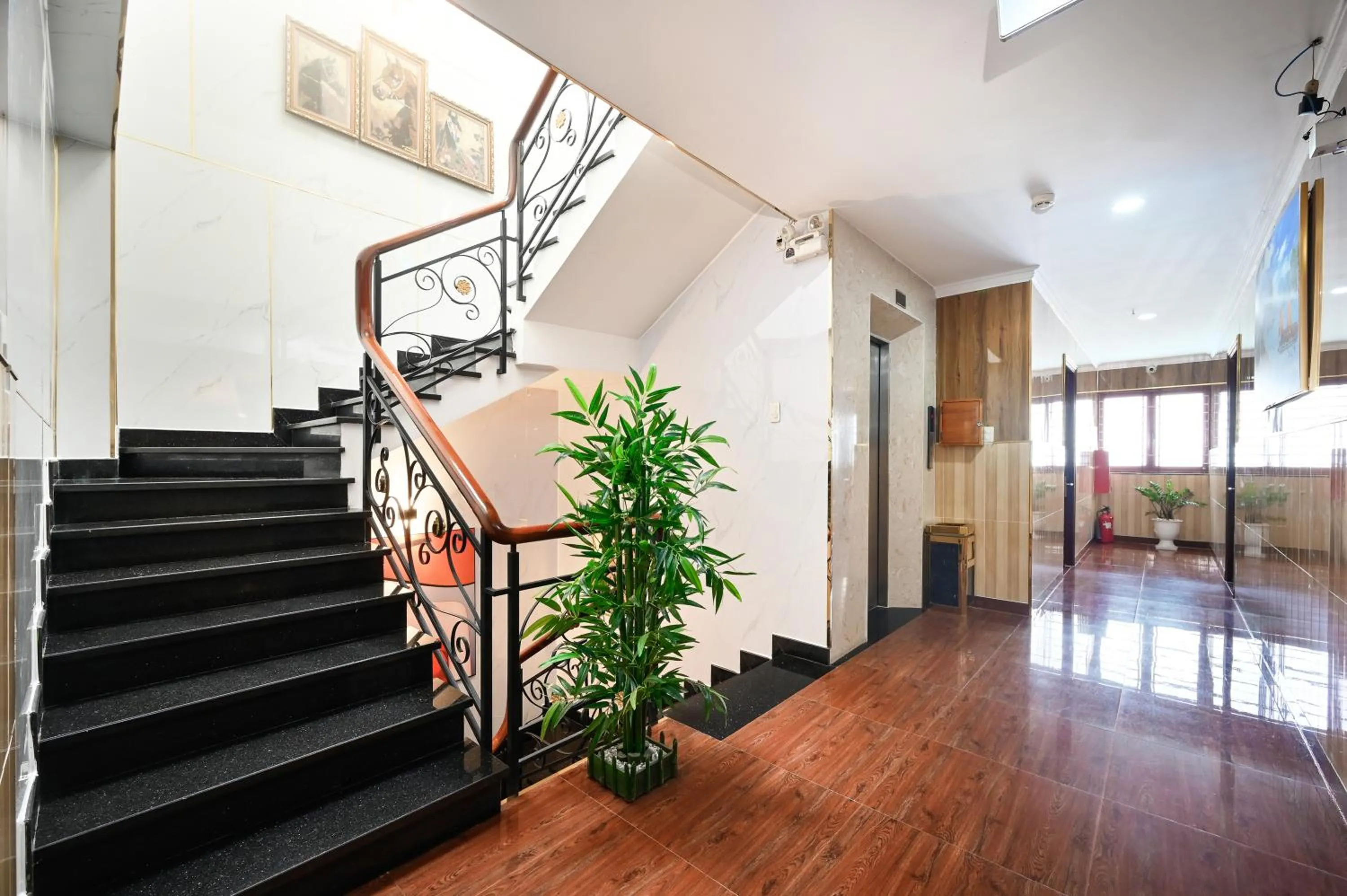 Property building in Ly Ly Hotel