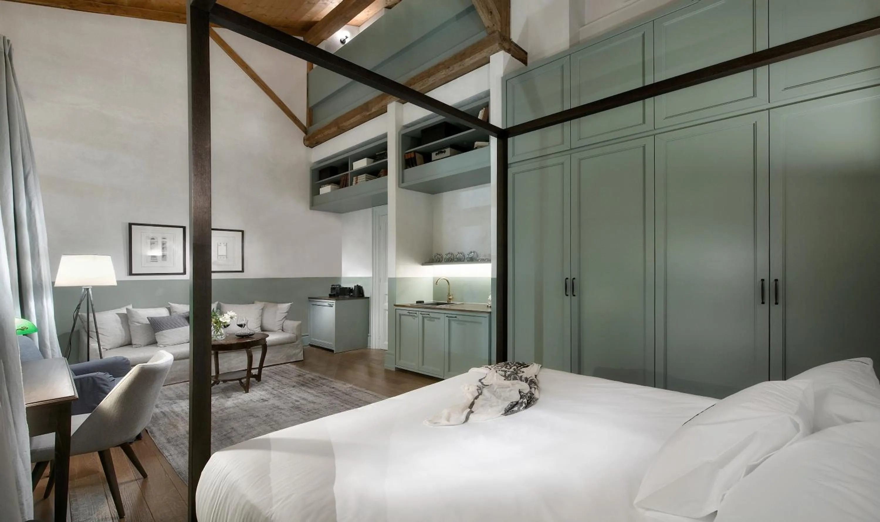 Photo of the whole room, Bed in ATHINAIDOS QUARTERS by K&K