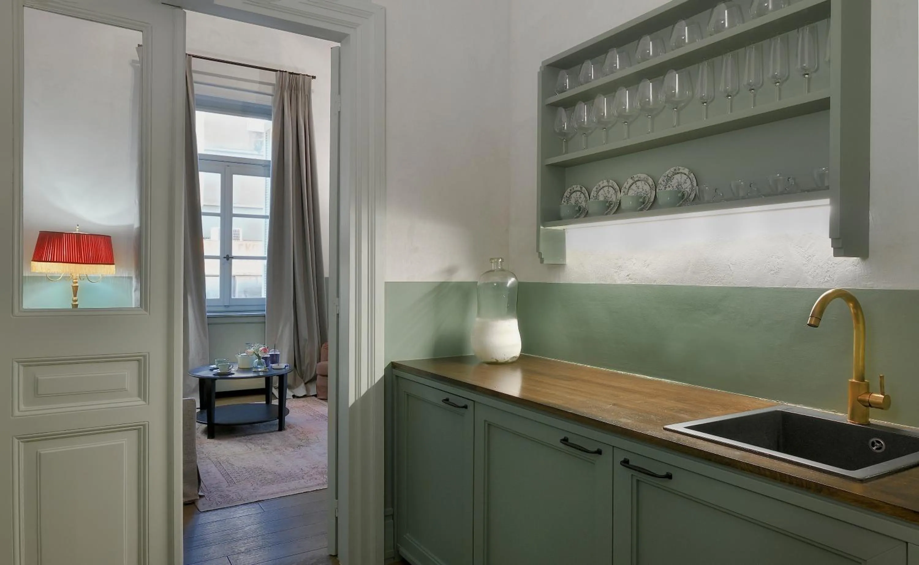 Kitchen or kitchenette in ATHINAIDOS QUARTERS by K&K