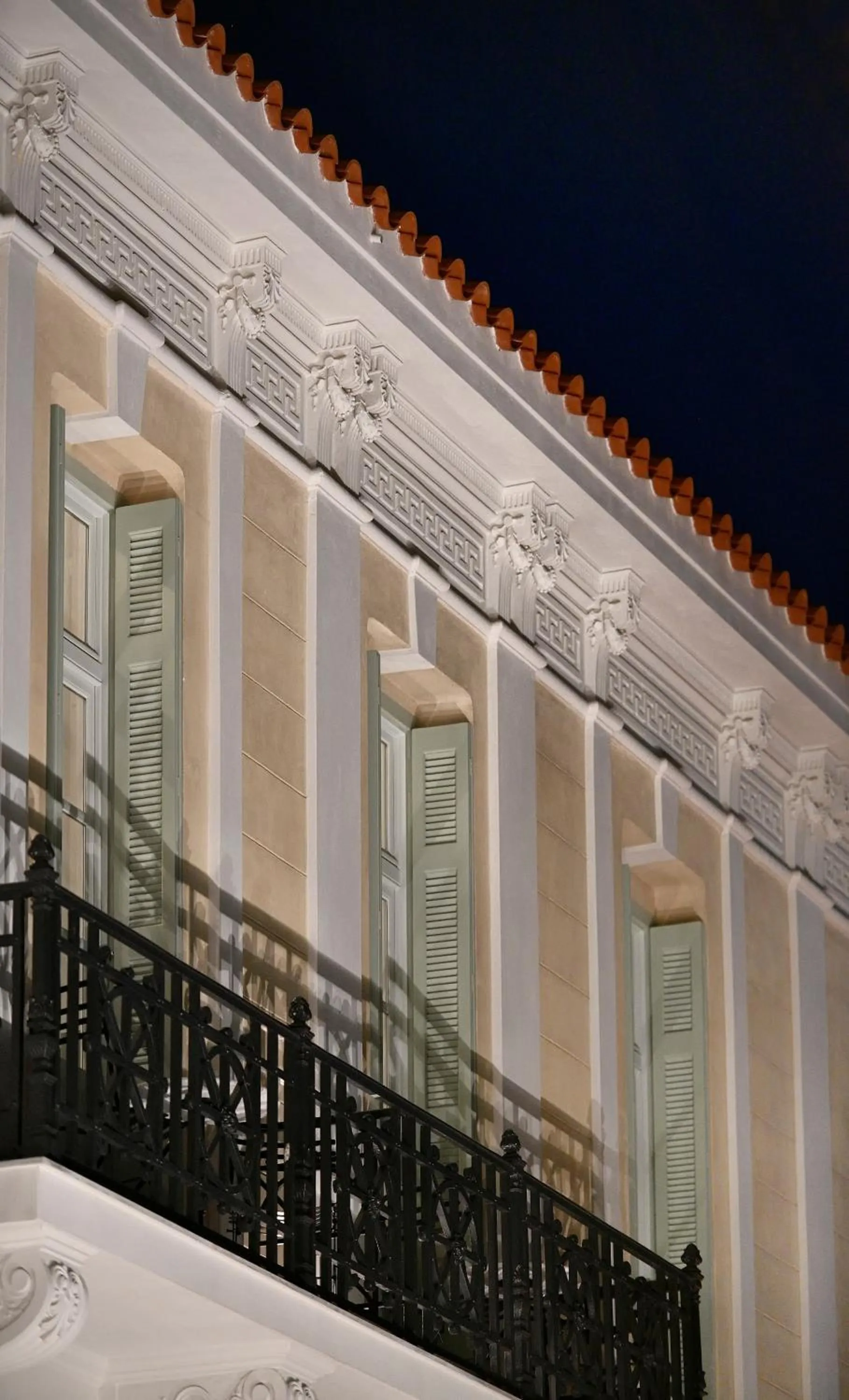 Property building in ATHINAIDOS QUARTERS by K&K