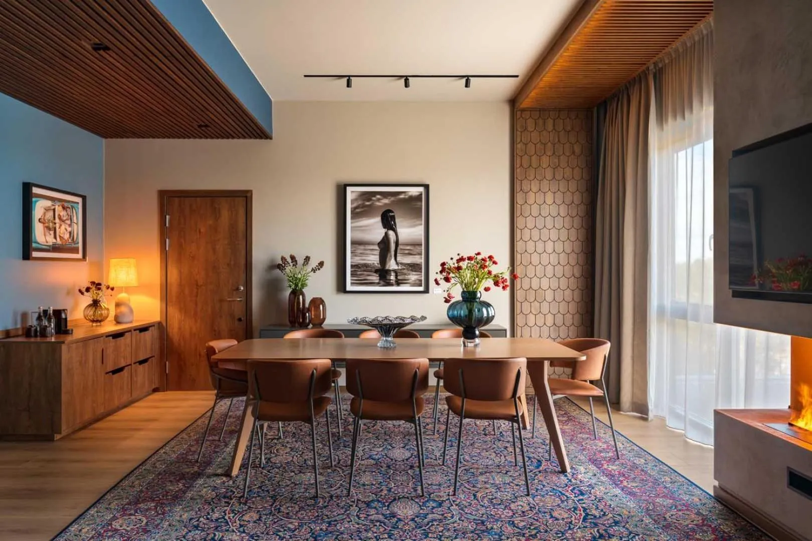 TV and multimedia in The Well