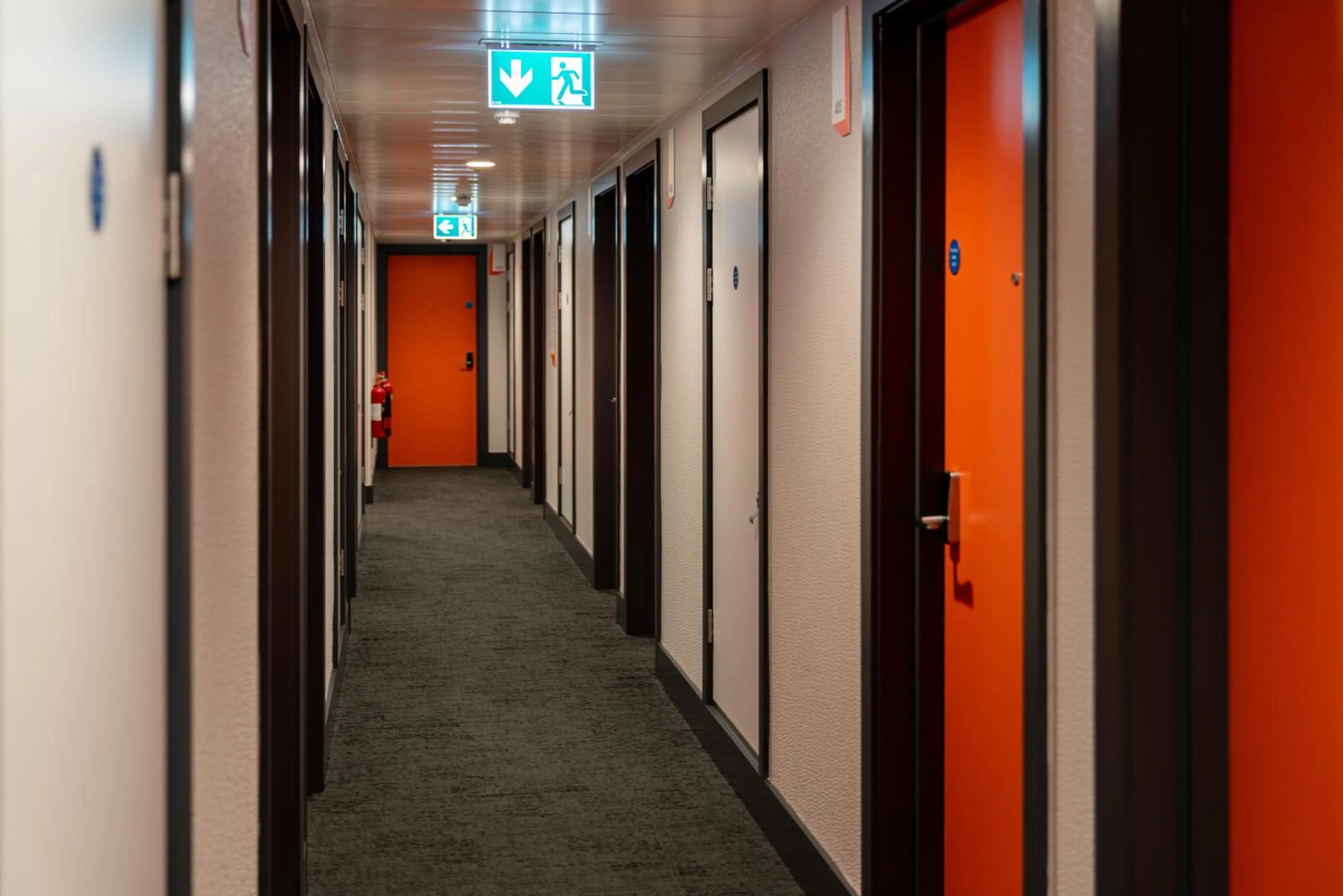 Area and facilities in easyHotel Dublin