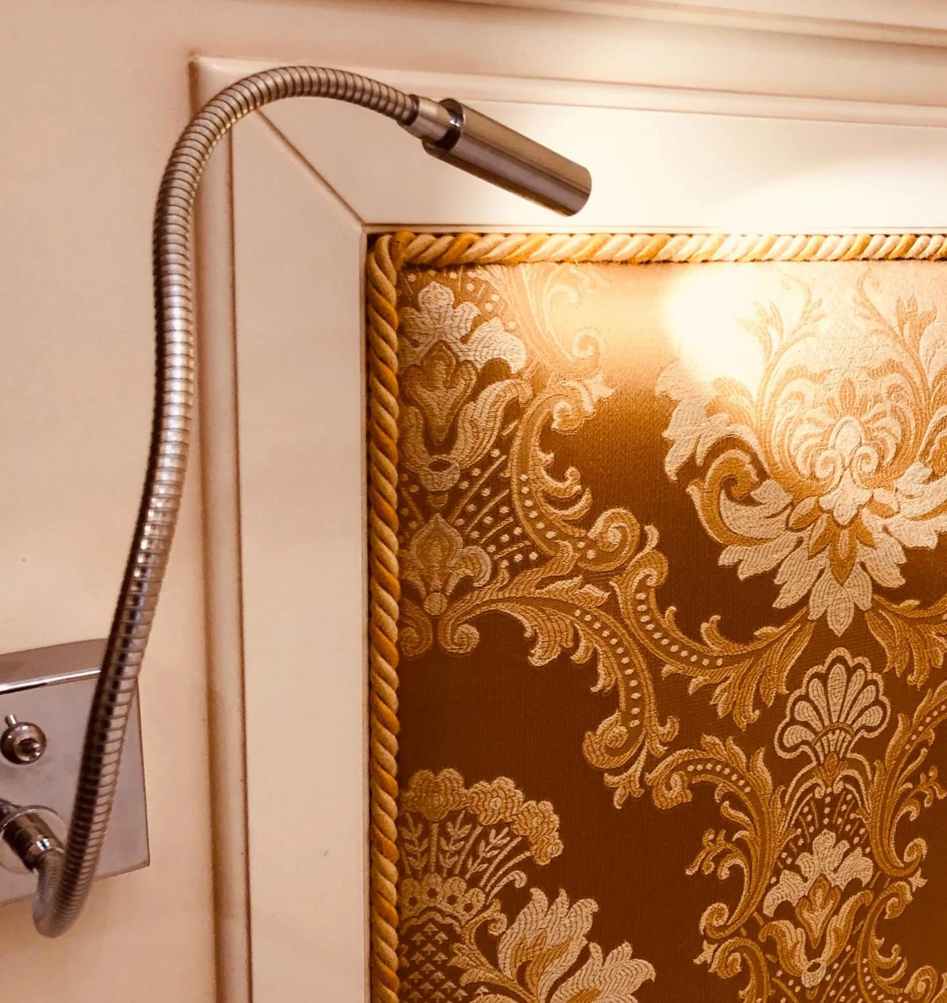 Bed in San Lio Tourist House