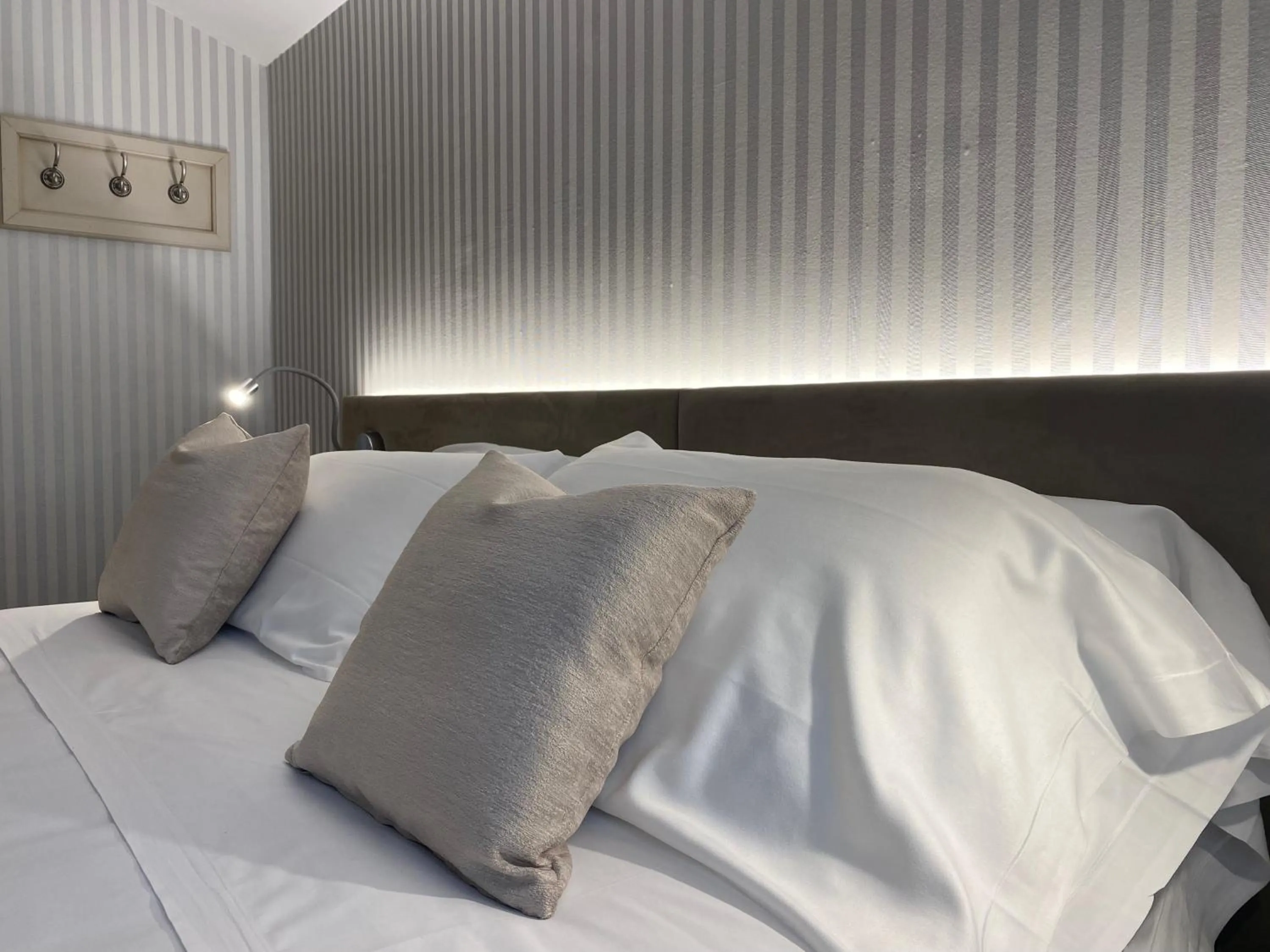 Bed in San Lio Tourist House