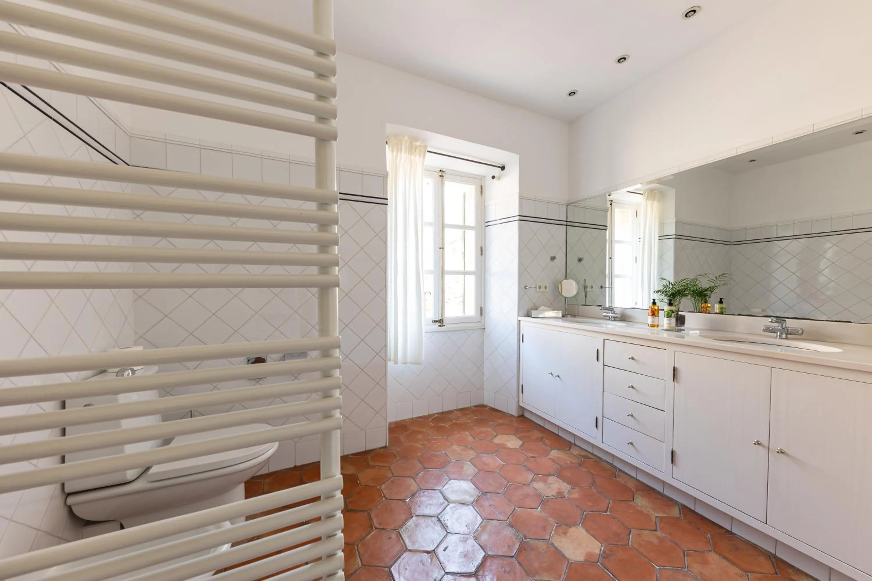 Bathroom in Hotel Can Verdera