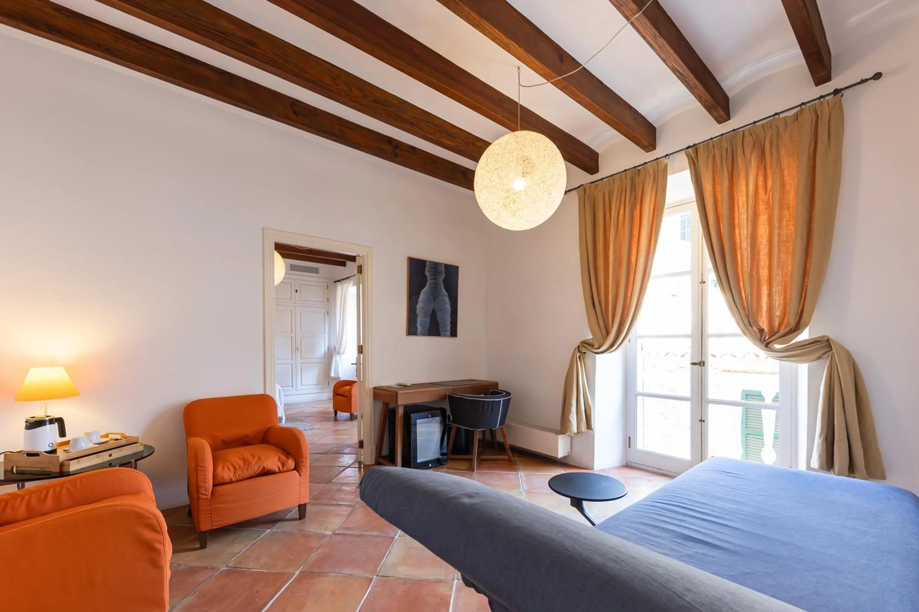 Photo of the whole room, Bed in Hotel Can Verdera