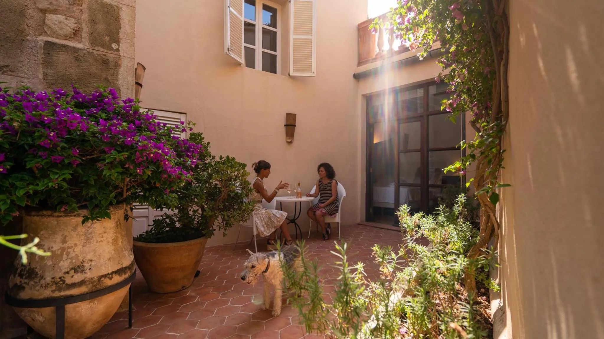 Patio in Hotel Can Verdera