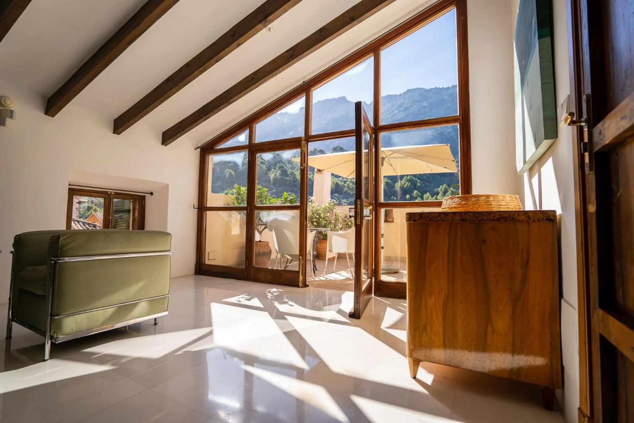 Seating area in Hotel Can Verdera