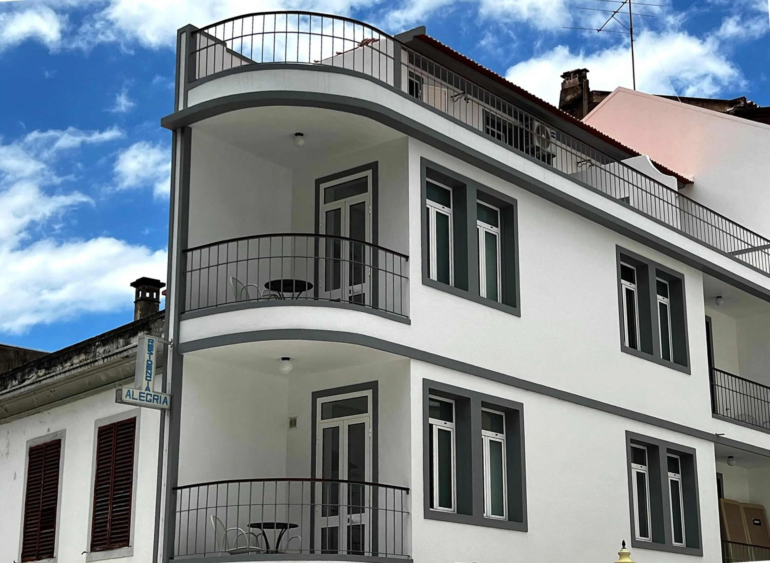 Property building in VILA ALEGRIA