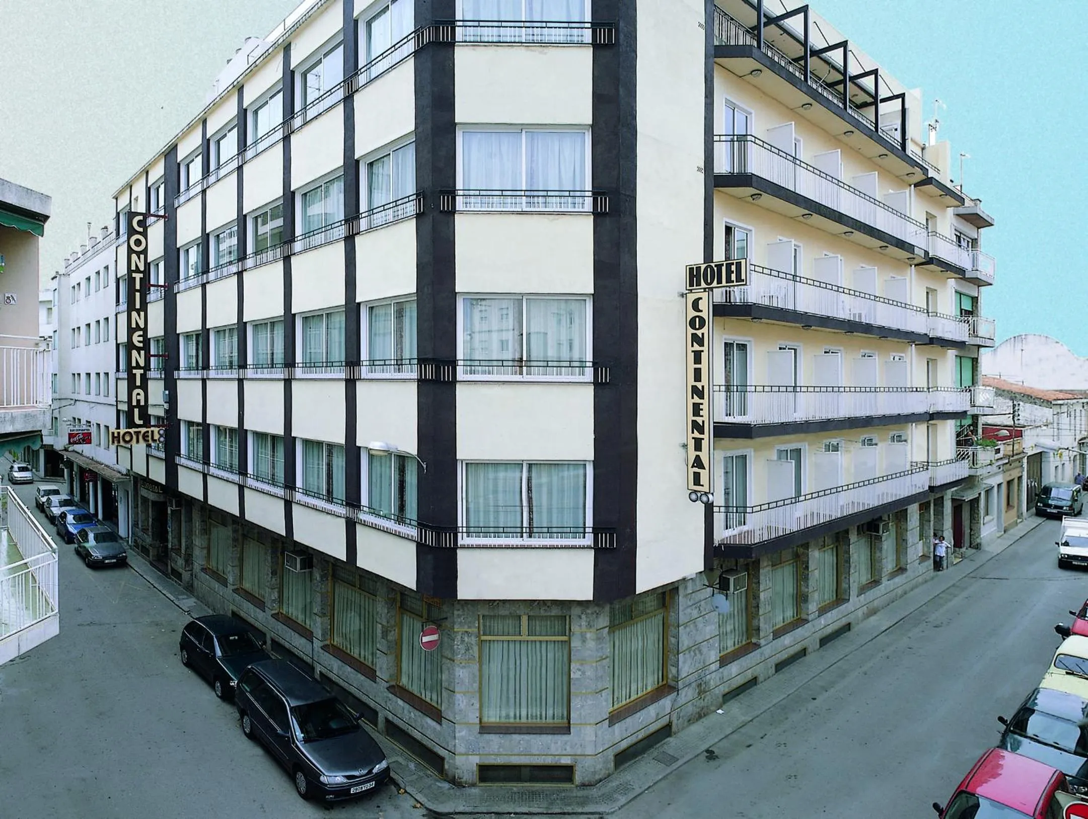 Property building in HOTEL CONTINENTAL