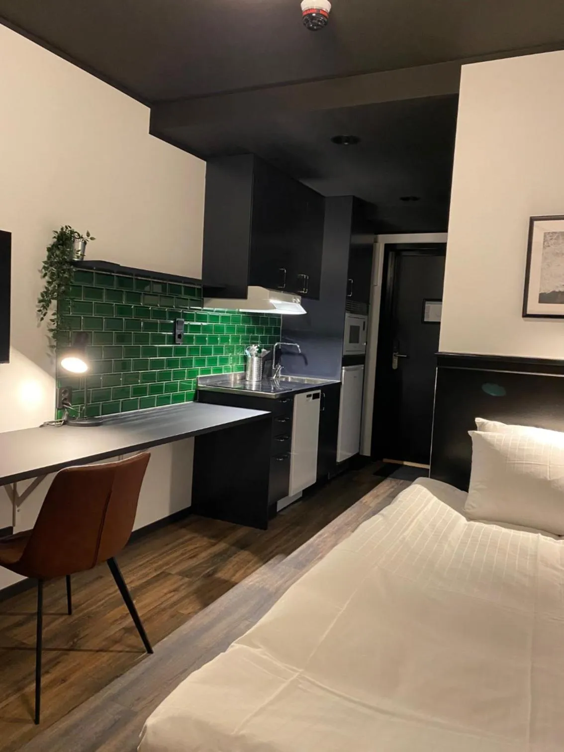 Photo of the whole room, Bed in Magnolia House Sollentuna