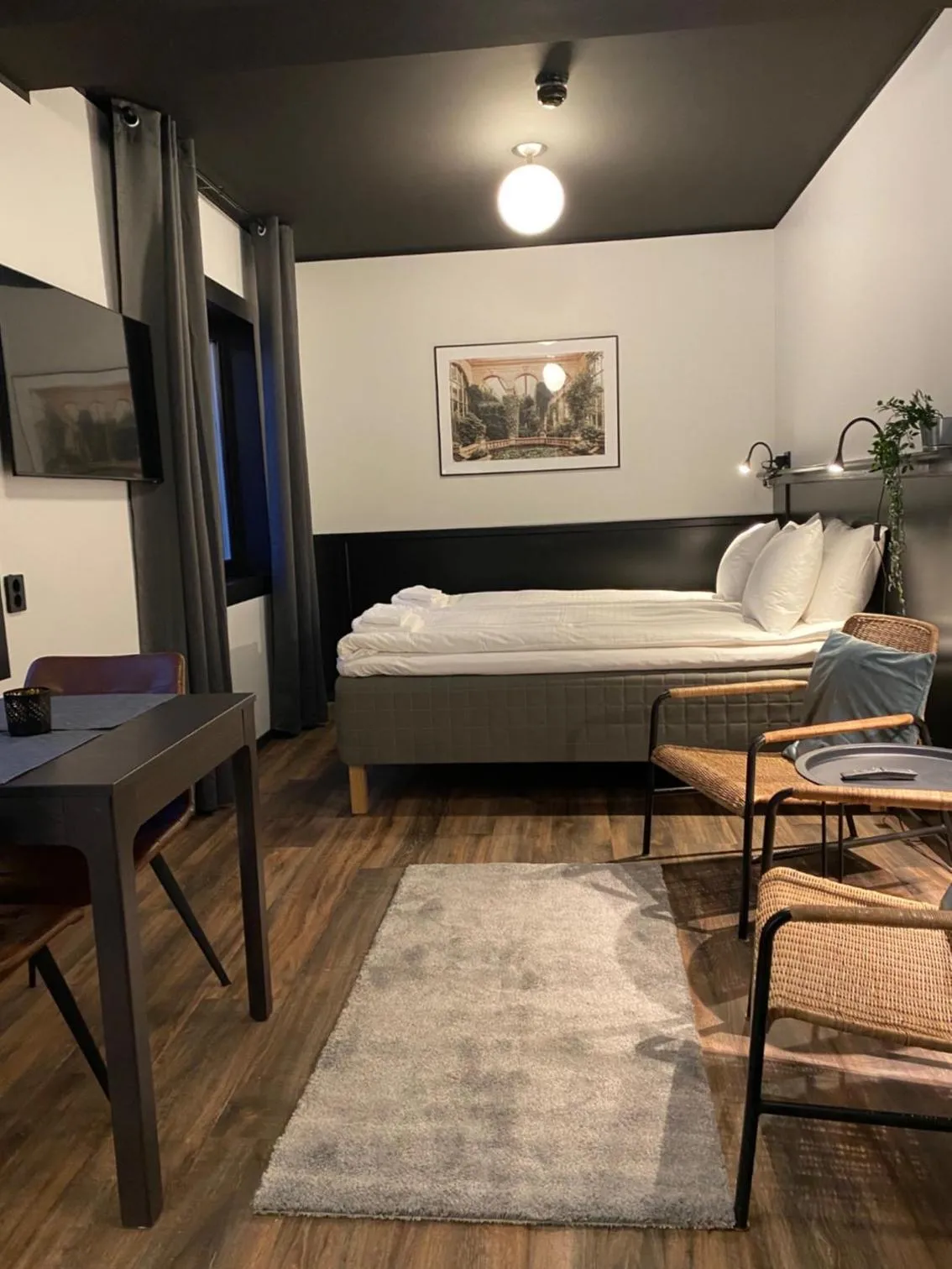 Photo of the whole room, Bed in Magnolia House Sollentuna