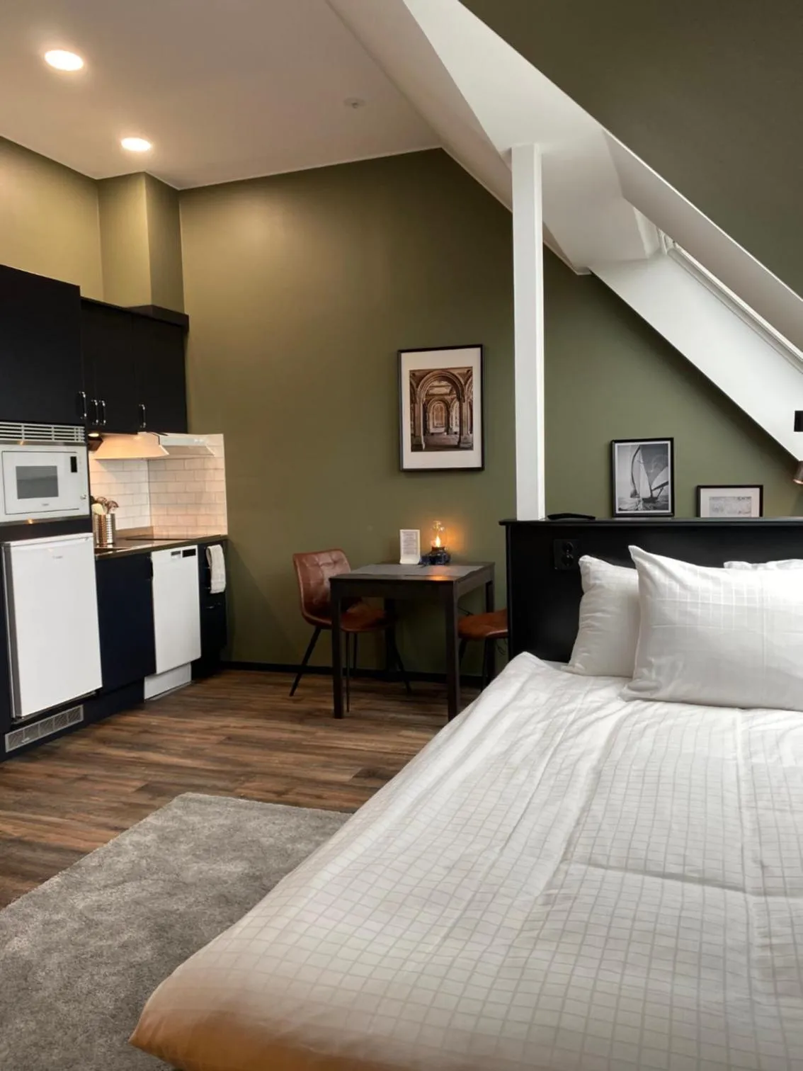 Photo of the whole room, Bed in Magnolia House Sollentuna