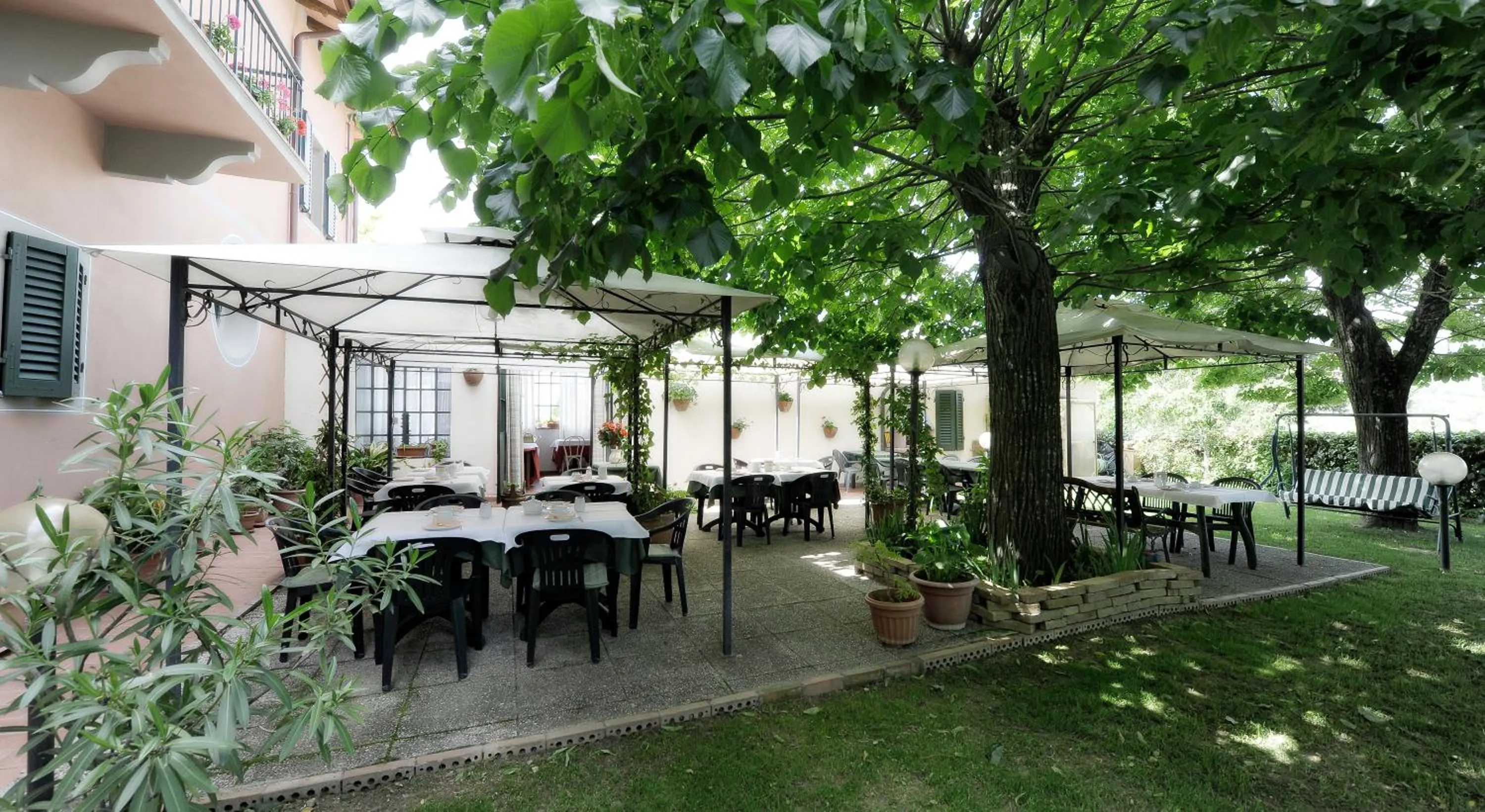 Restaurant/places to eat in Hotel Villa Belvedere