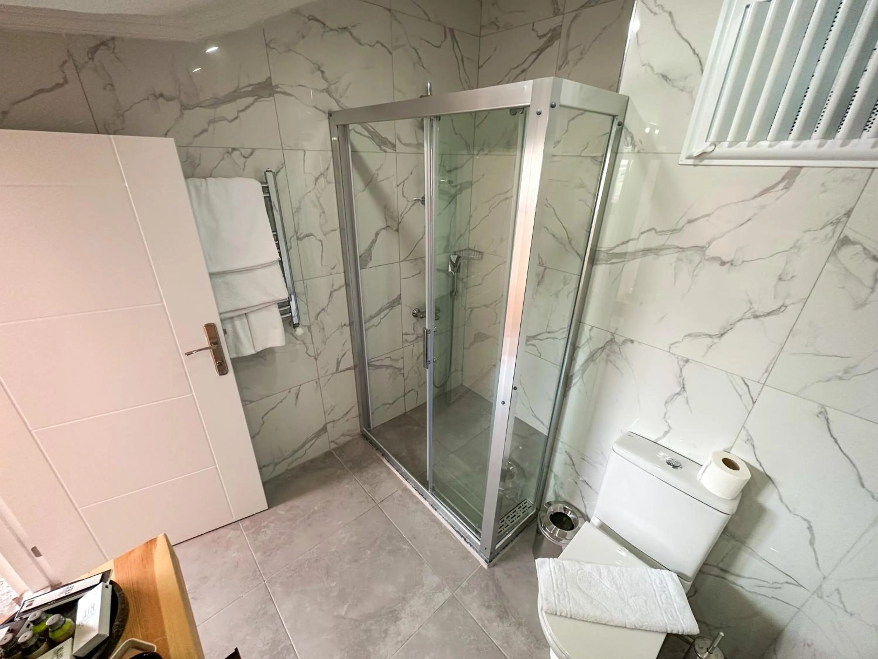 Shower in B&B Cabana Life