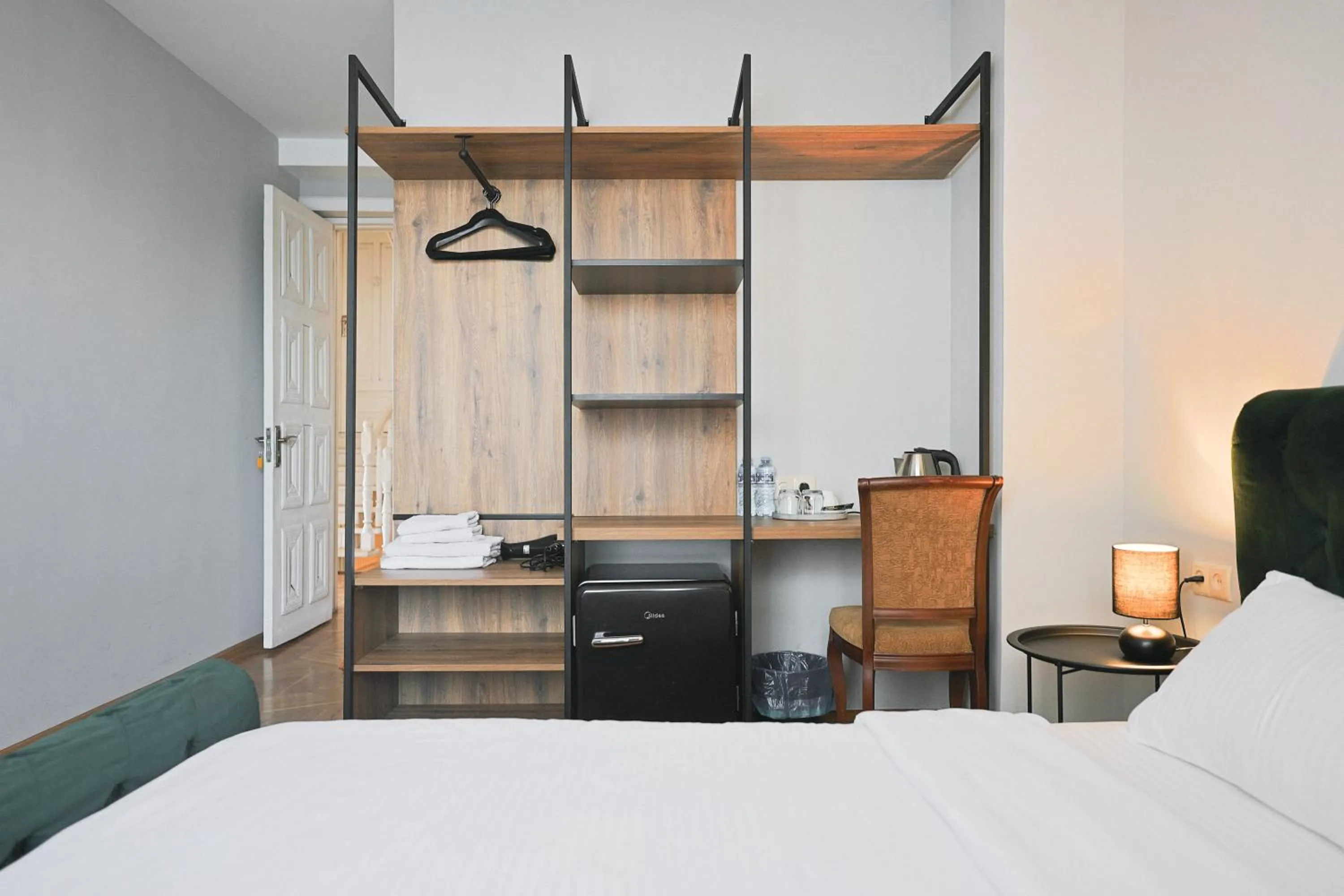 Bedroom, Bed in Hotel White House