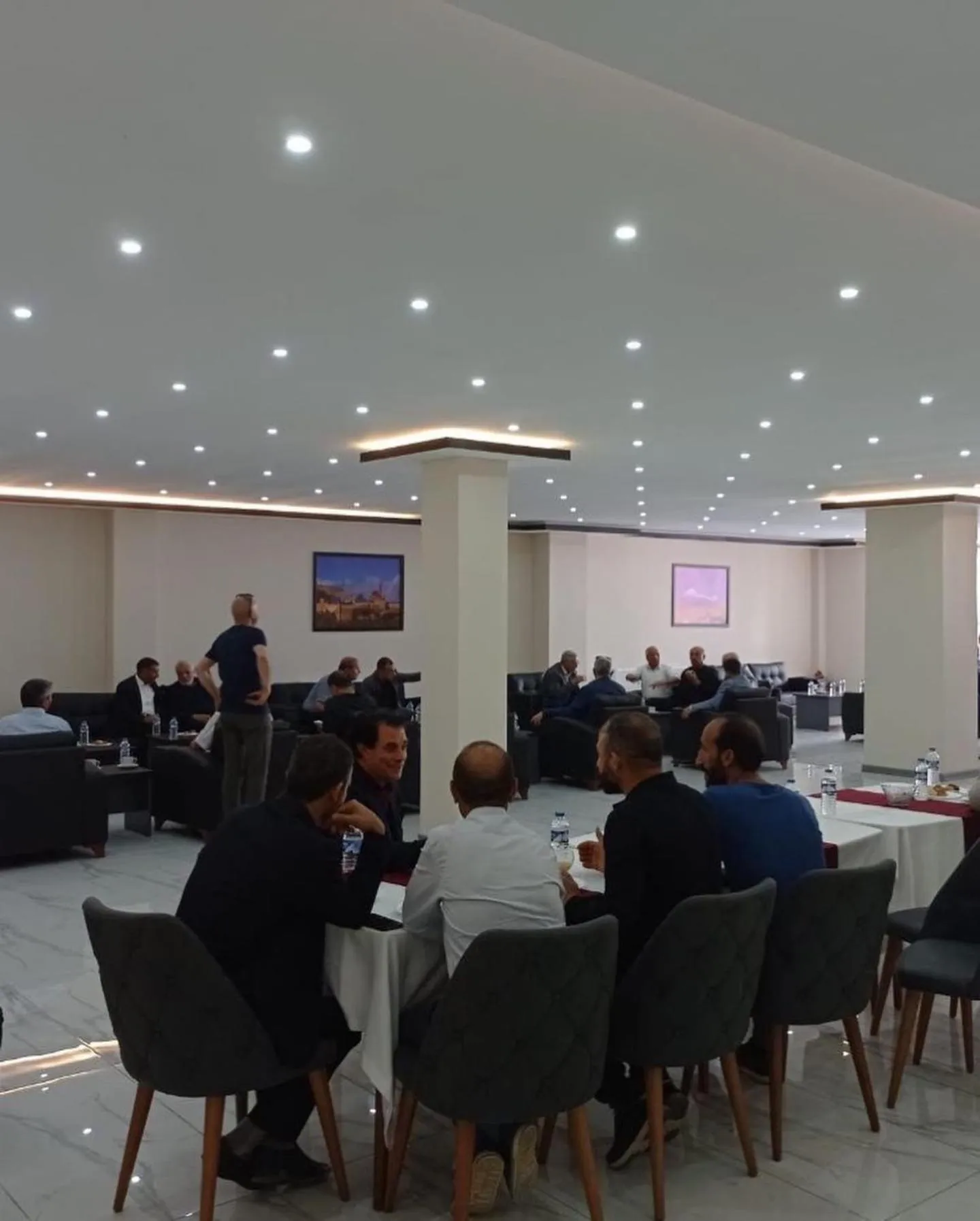 People in ATLIHAN PLUS HOTEL